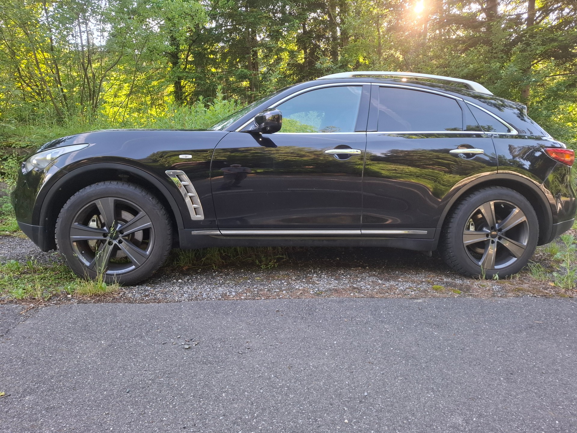 INFINITI 30d S Premium AWD