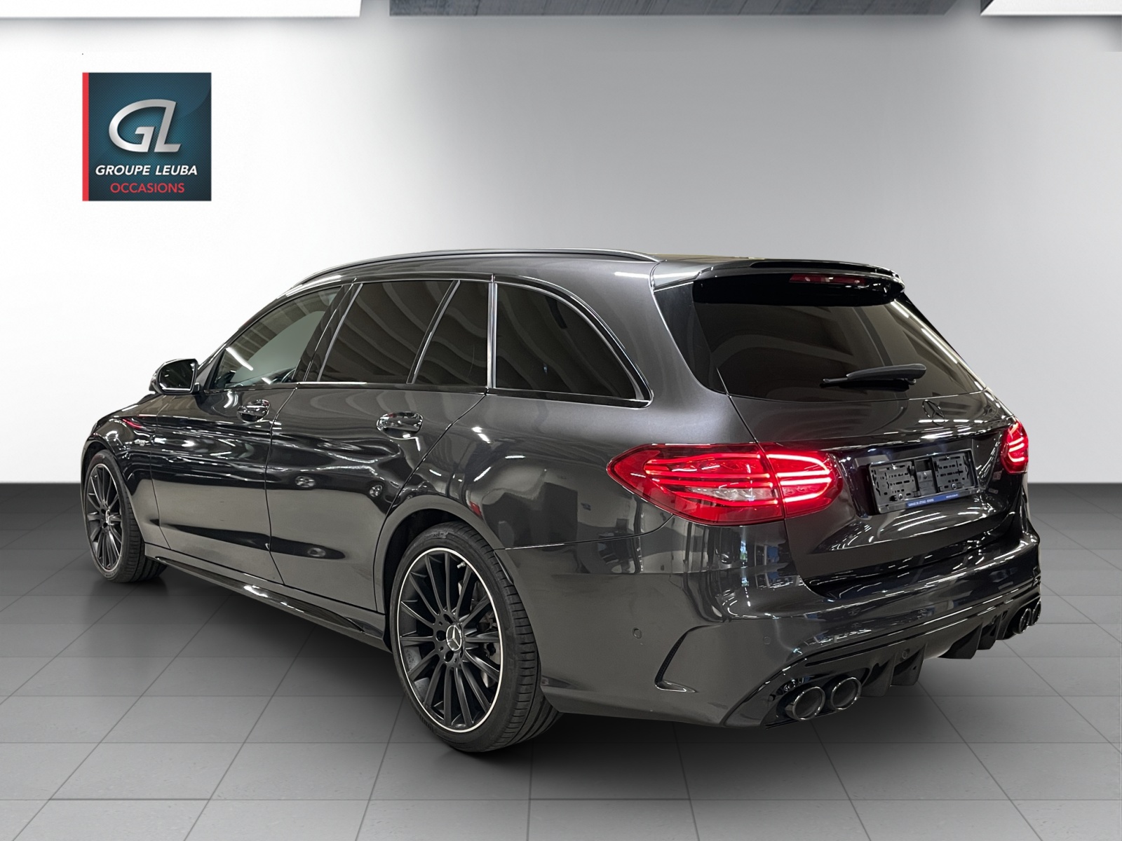 MERCEDES-BENZ C 43 AMG 4Matic-showroom-element-3