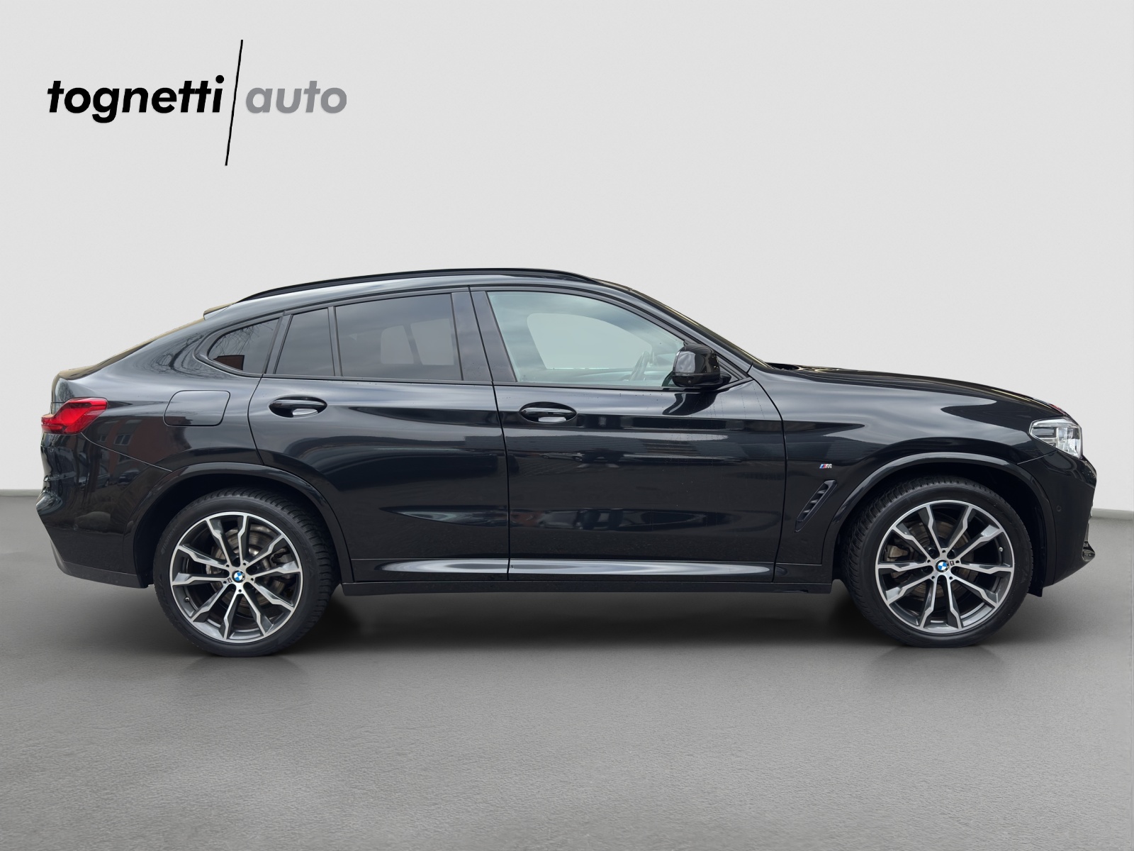 BMW X4 xDrive 48V 20d M Sport Steptronic-showroom-element-2