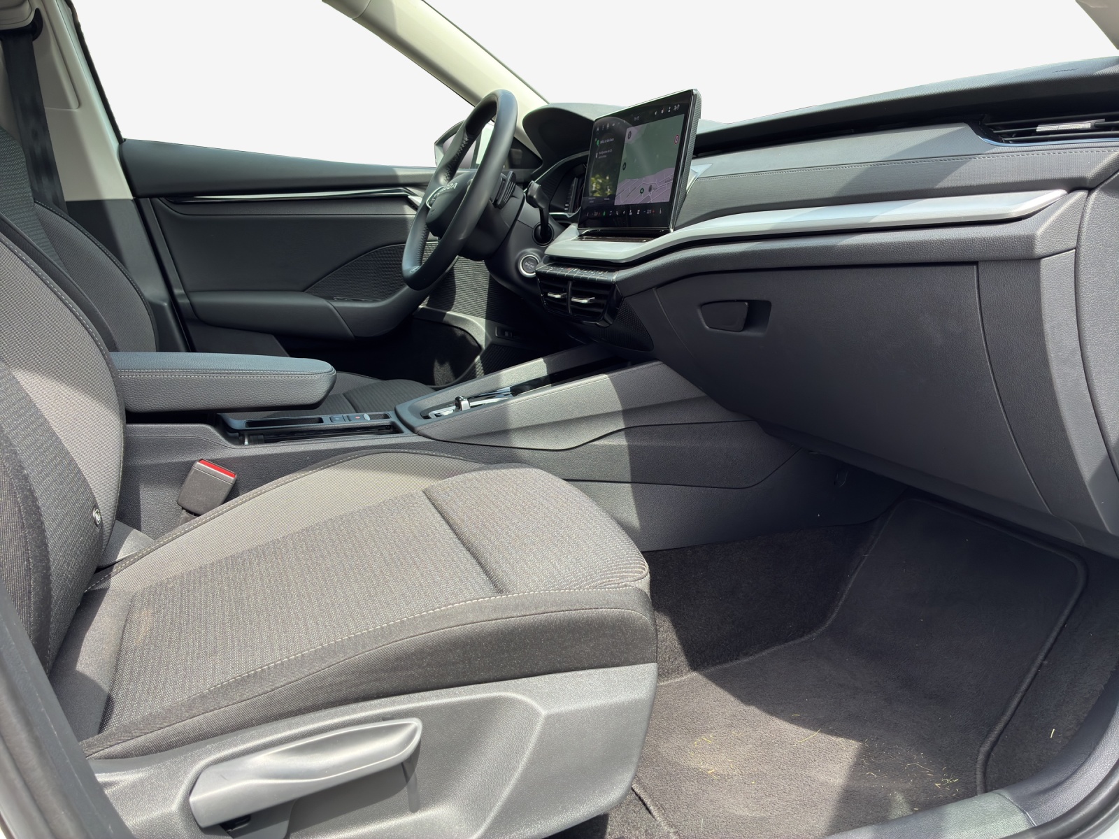 SKODA Octavia Combi 2.0 TDI DSG Selection-image-14