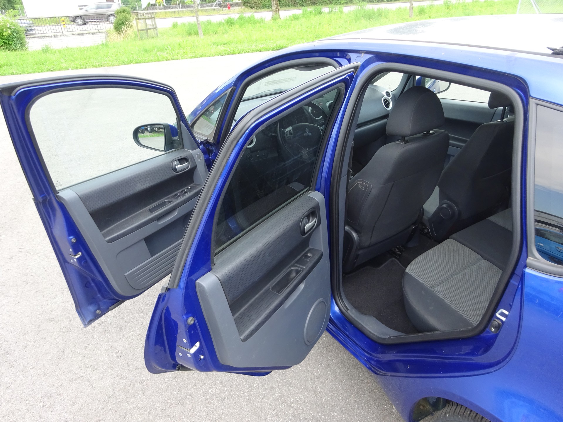 MITSUBISHI Colt 1.3 16V Jubilé (35) ClearTec-image-7