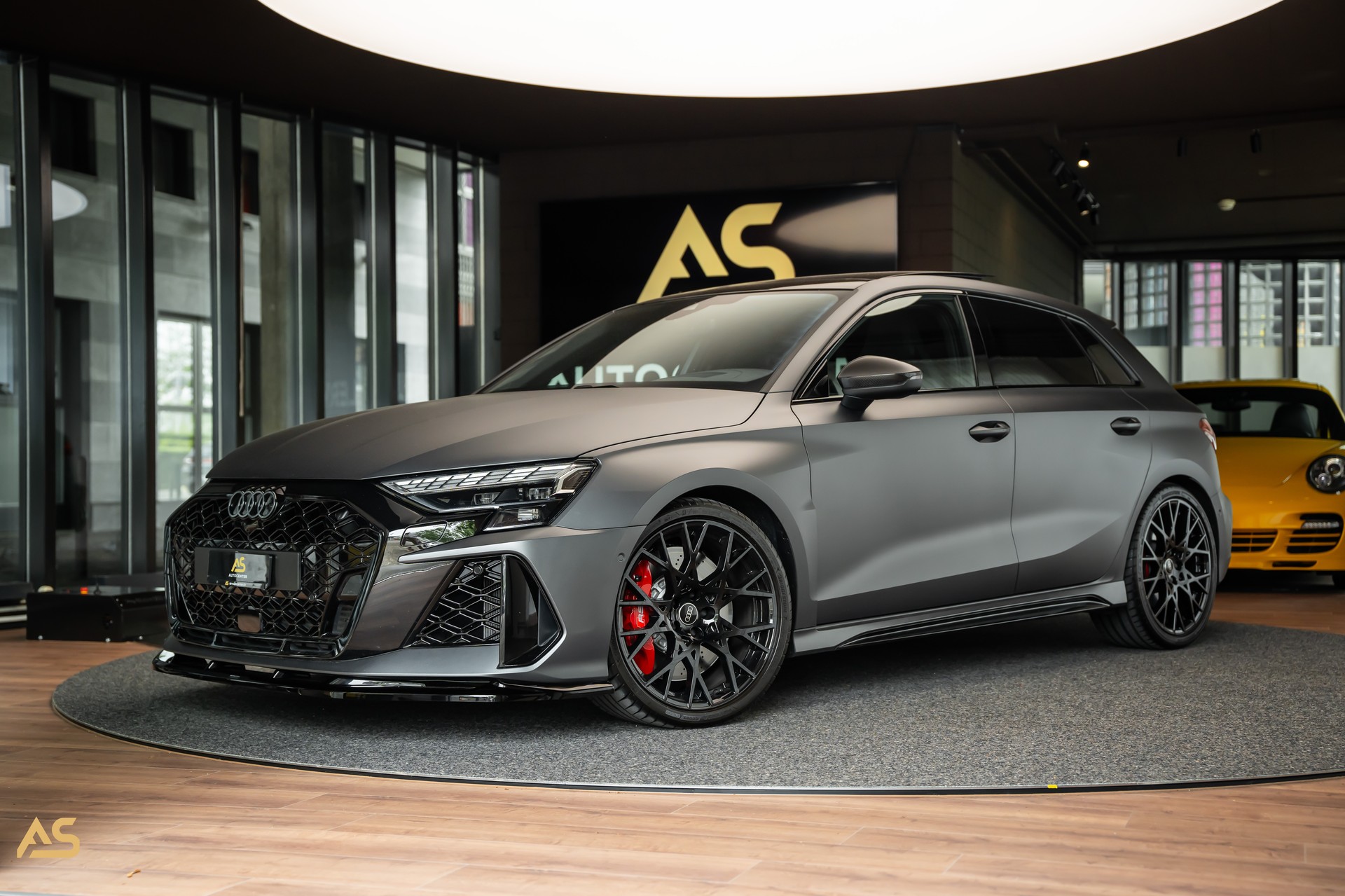 AUDI RS3 Sportback 2.5 TSI Facelift *POLARMATTGRAU* TRAUM | R8-SCHALENSITZE | PANORAMA | CARBON | WERKSGARANTIE 2030 | ASSP+ (CH)