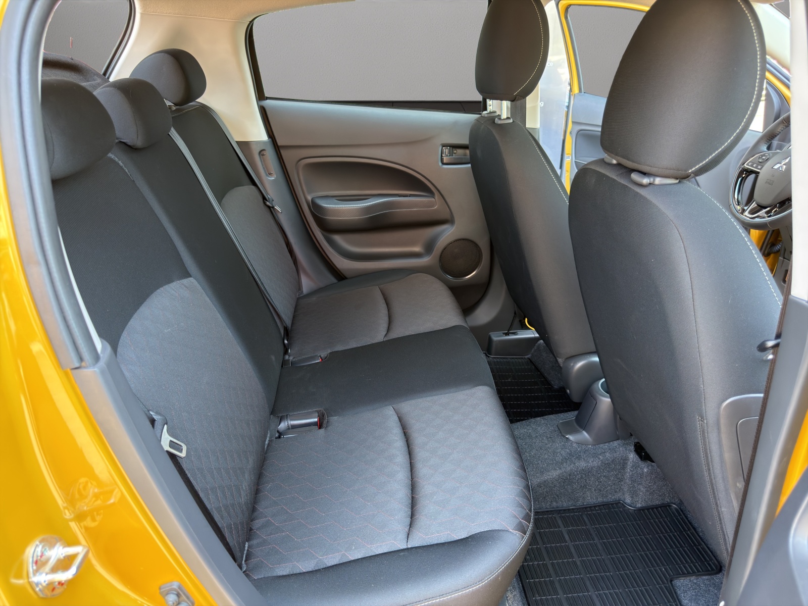 MITSUBISHI Space Star 1.2 CVT Invite-image-17