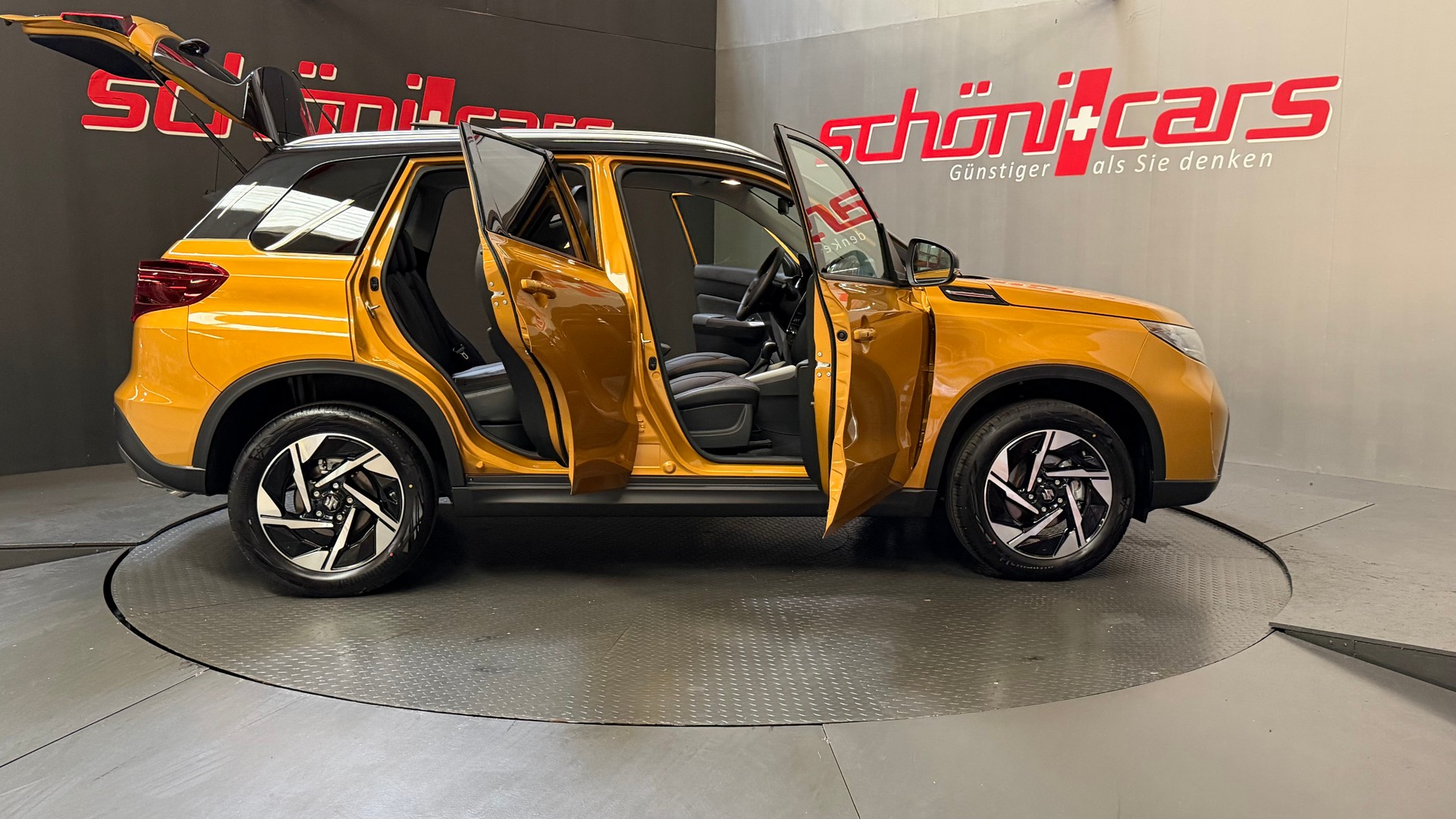 SUZUKI Vitara 1.4 Boosterjet Compact Top 4x4 Hybrid Automatic-image-7