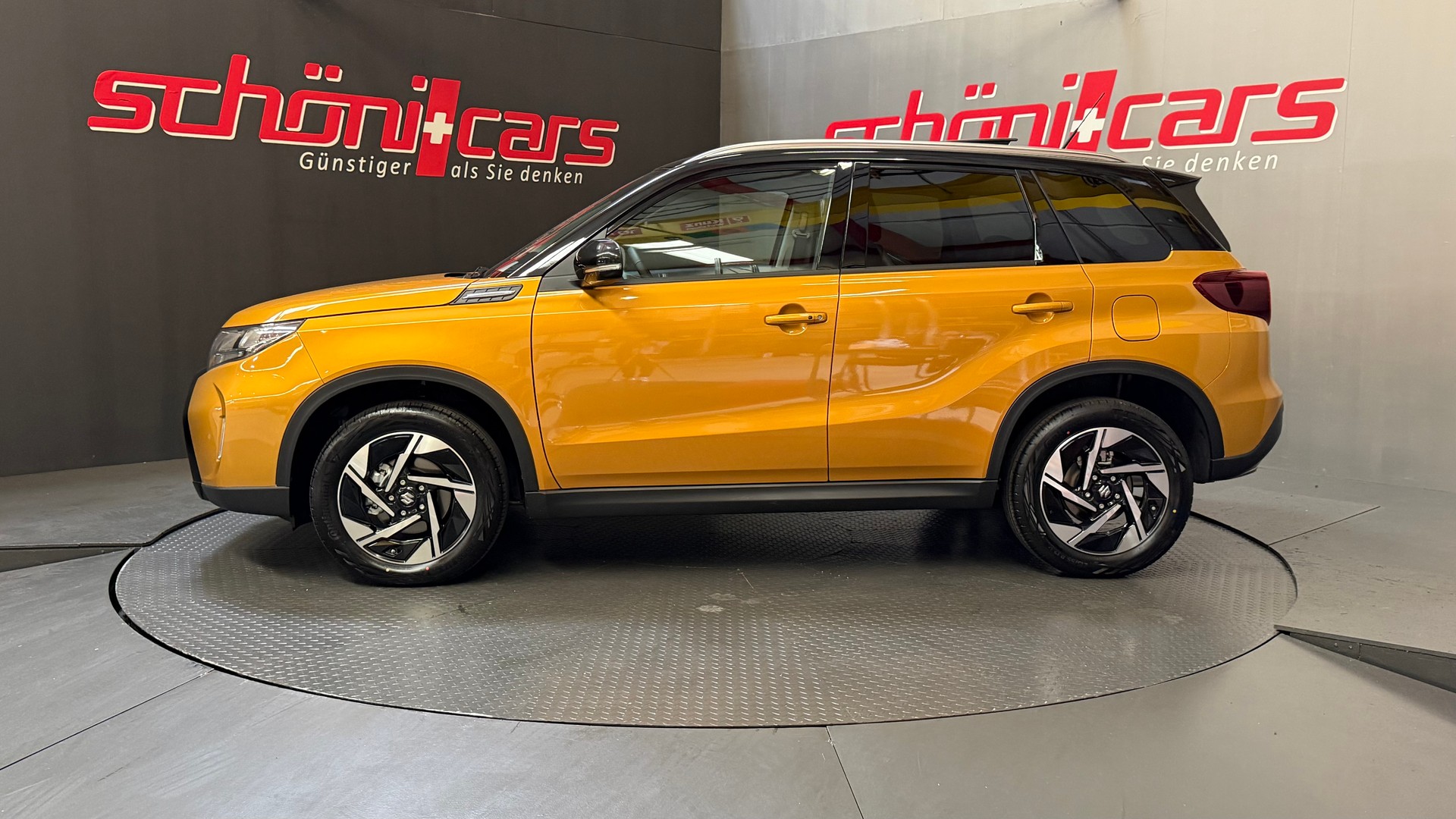 SUZUKI Vitara 1.4 Boosterjet Compact Top 4x4 Hybrid Automatic-showroom-element-2