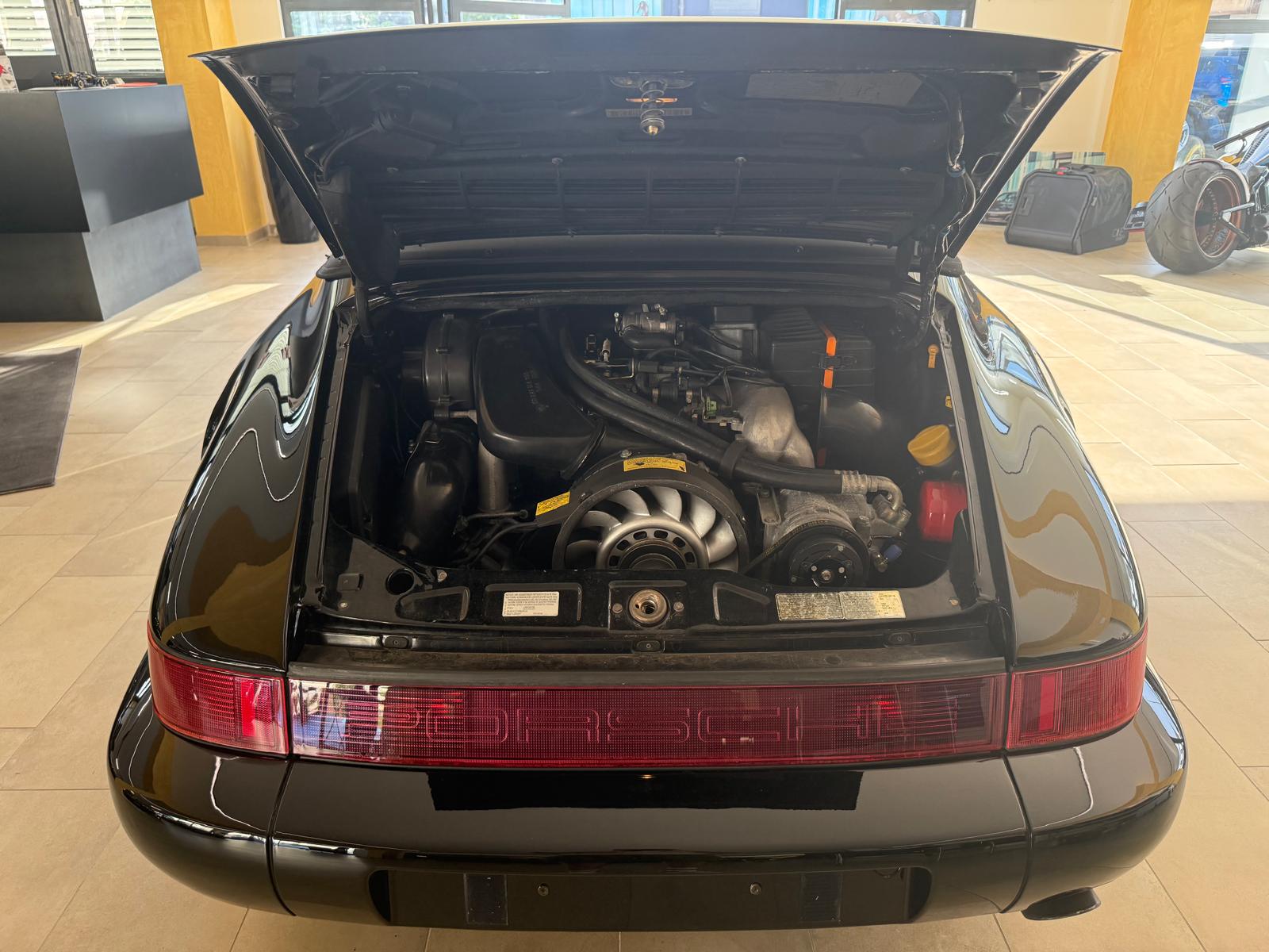 PORSCHE 911 Carrera 2 Cabrio-image-4