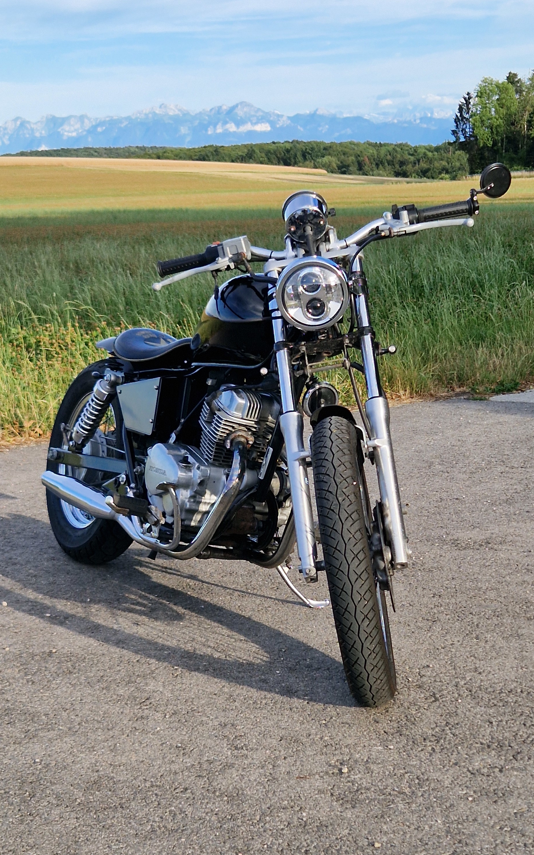 HONDA CA 125 Rebel-image-0