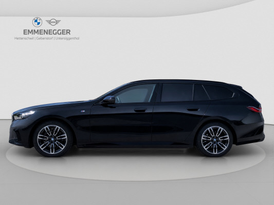 BMW 520d xDr 48V Tour M Sport-showroom-element-1