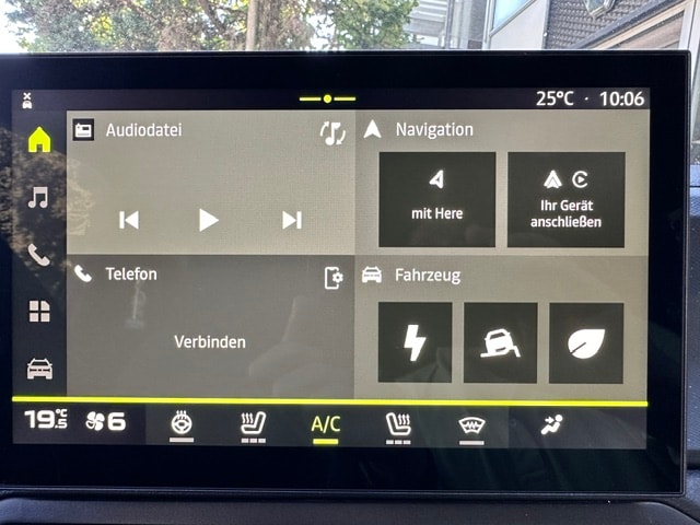 DACIA Duster TCe 150 48V Journey 4x4-image-16