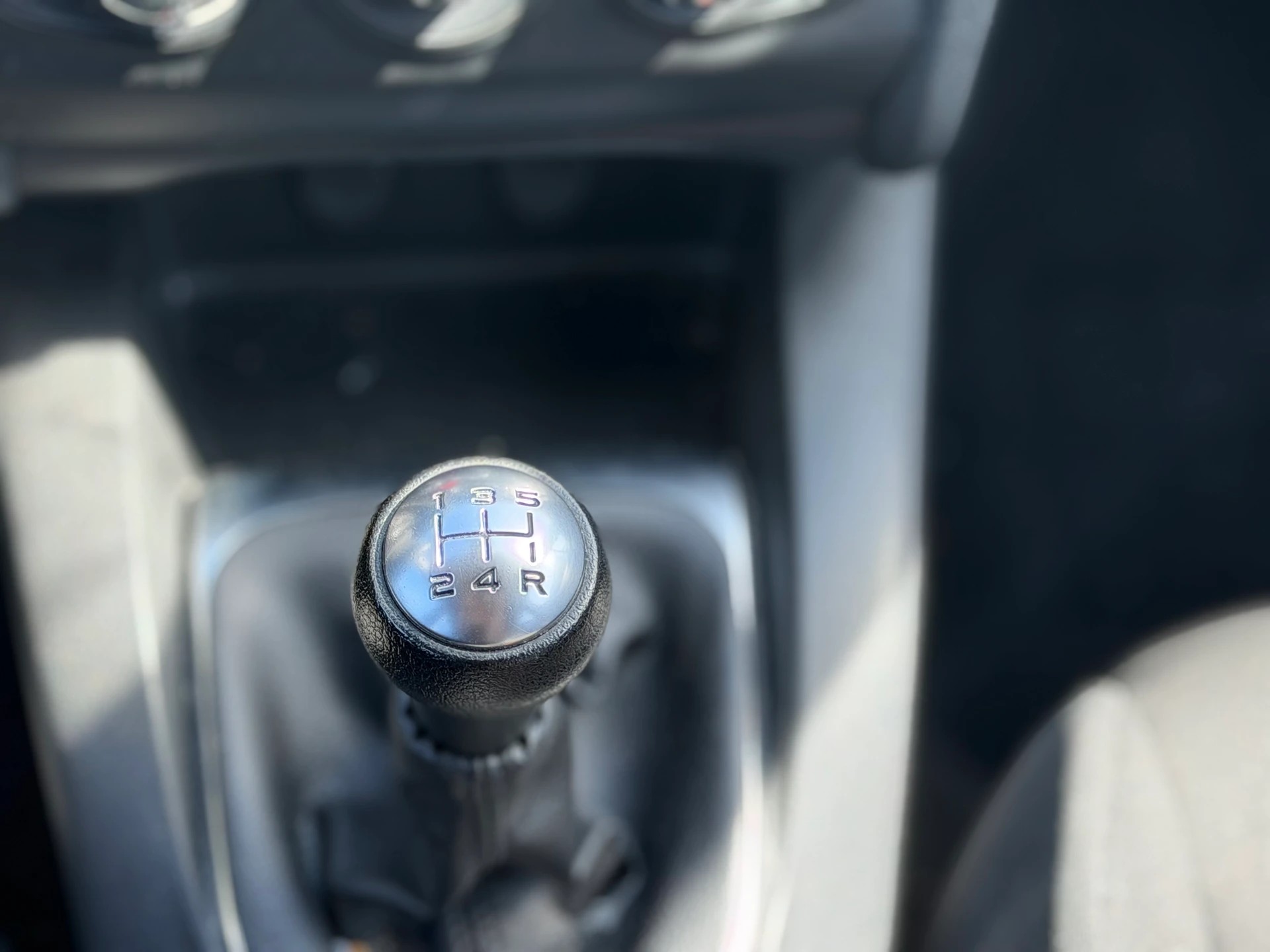 CITROEN C4 Berline 1.4 VTi Tonic-image-11