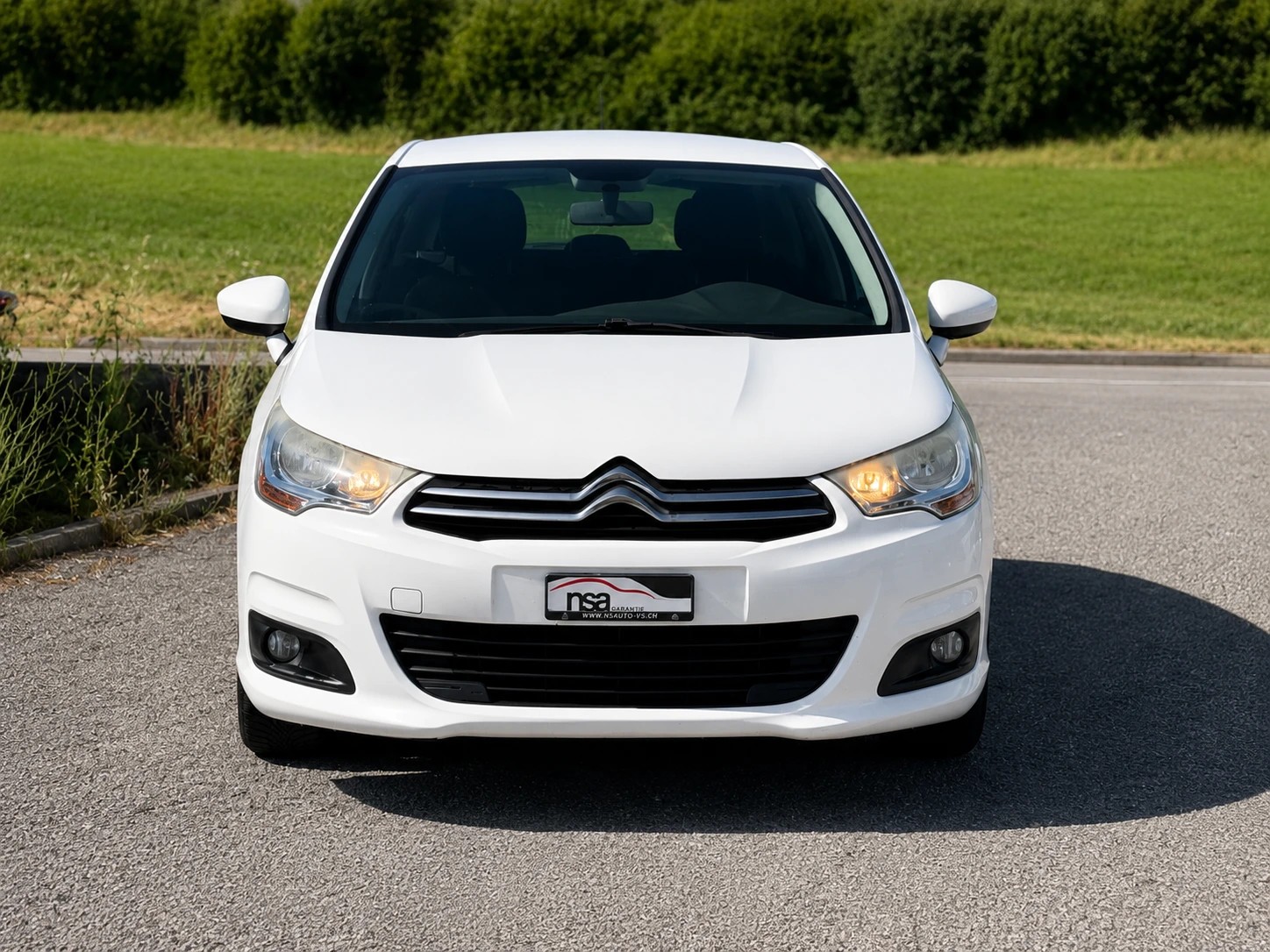 CITROEN C4 Berline 1.4 VTi Tonic-image-1
