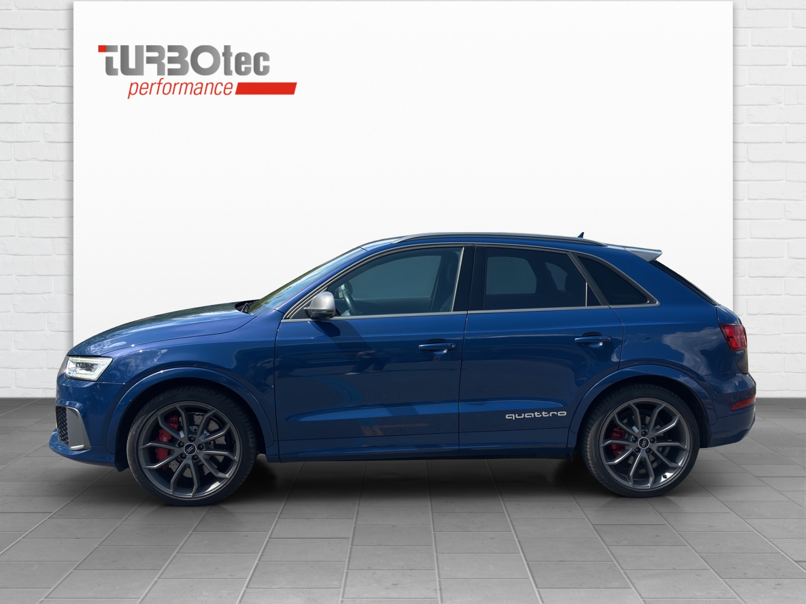 AUDI RS Q3 2.5 TFSI performance quattro S-tronic-showroom-element-1