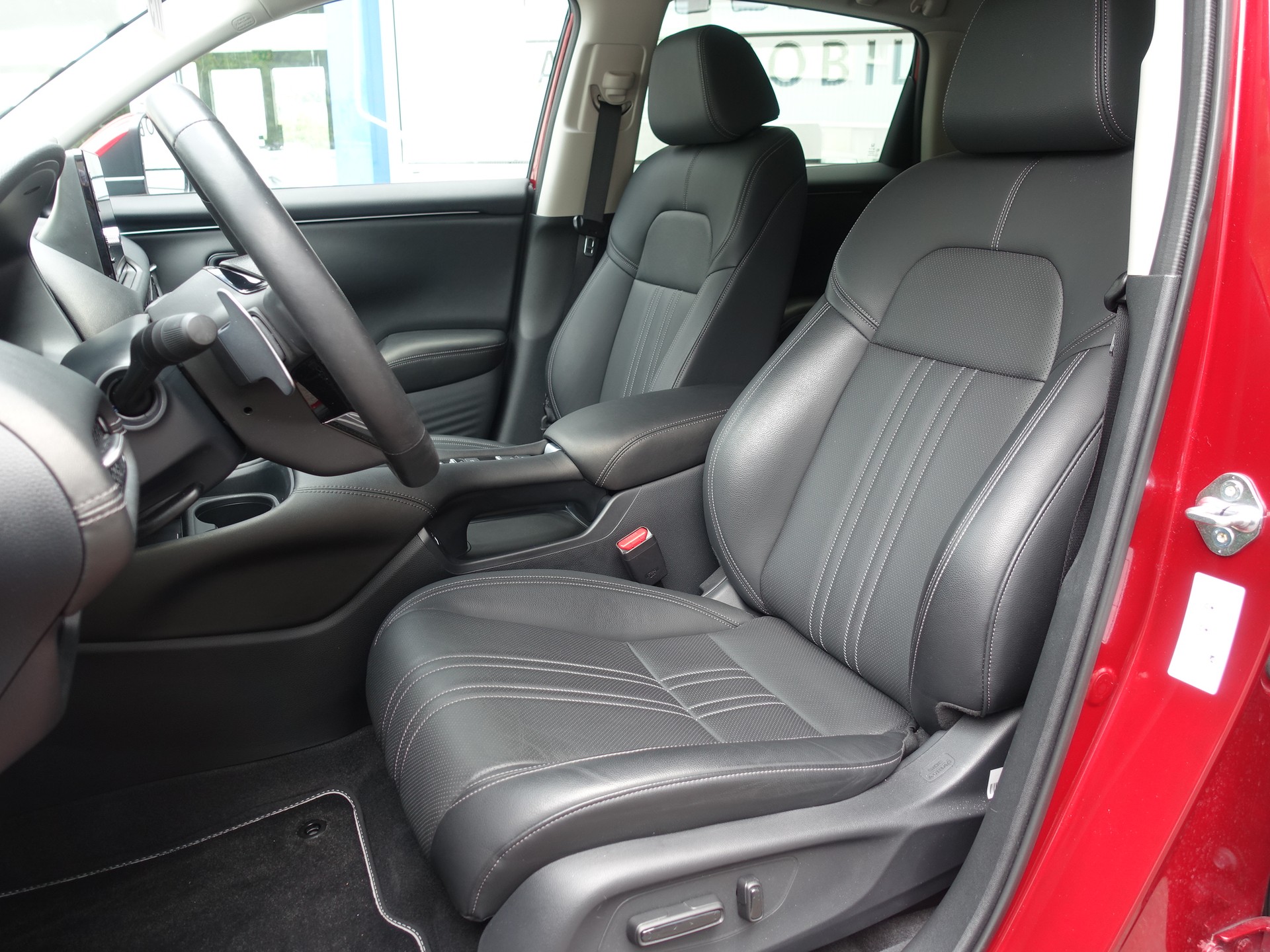 HONDA ZR-V 2.0i MMD Hybrid Advance Automatic-image-10