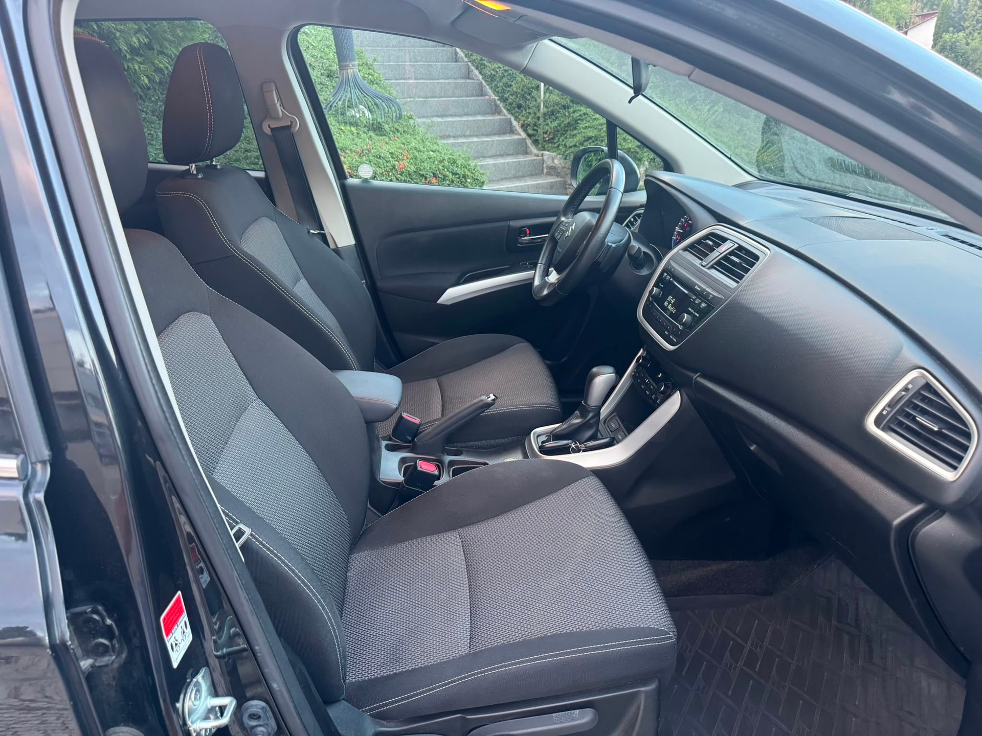 SUZUKI SX4 S-Cross 1.6 16V Compact+ 4WD CVT7-image-11