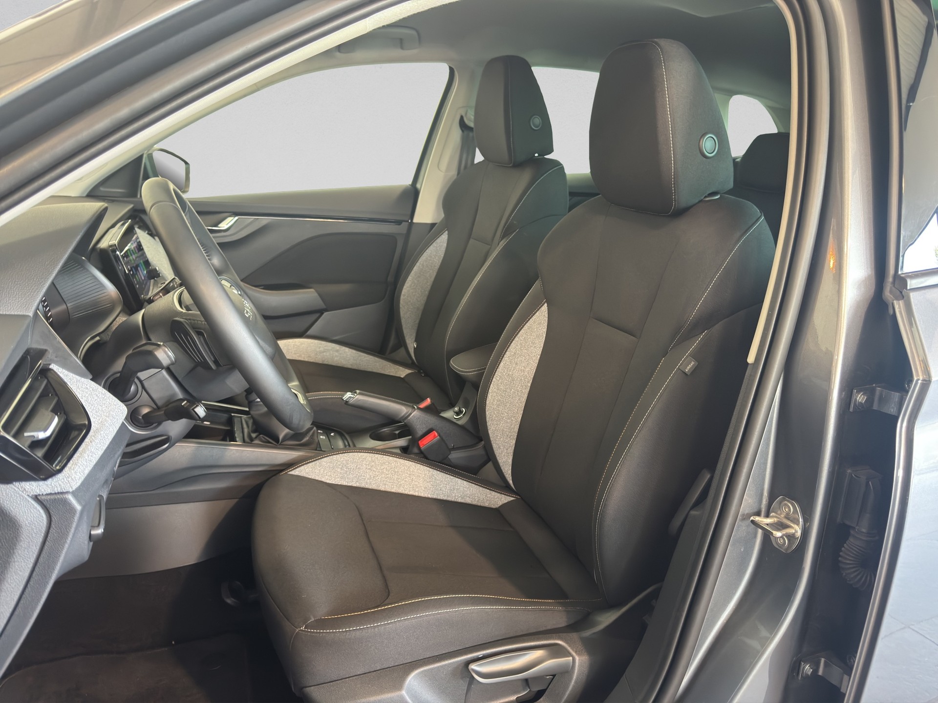 SKODA Scala 1.0 TSI Selection DSG-image-8