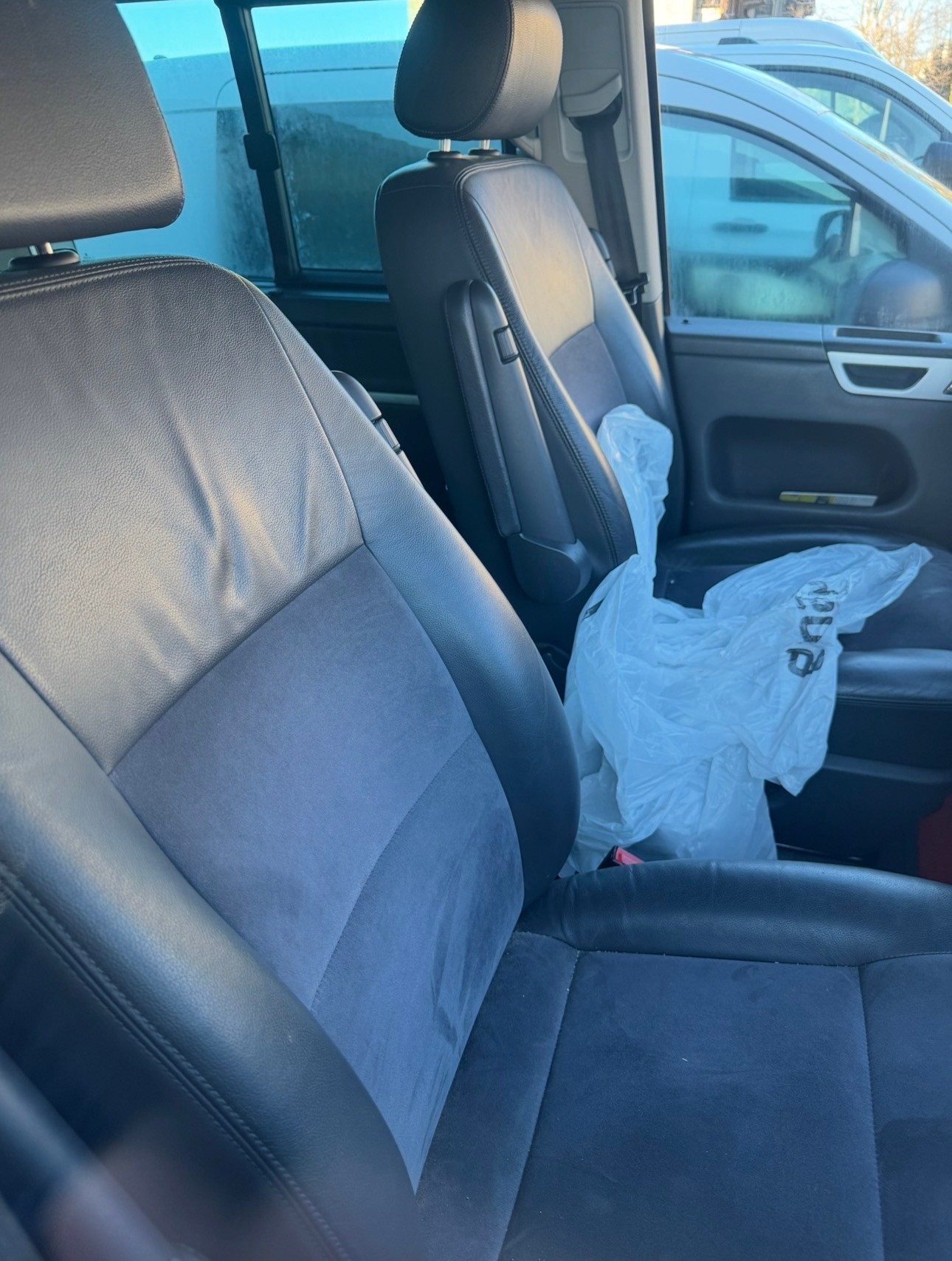 VW T5 Caravelle Comfortline 2.0 TDI CR 4Motion DSG-image-7