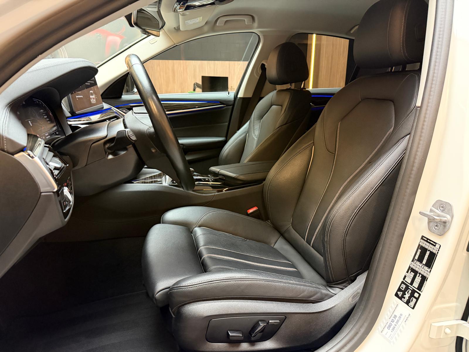 BMW 520d xDrive-image-14