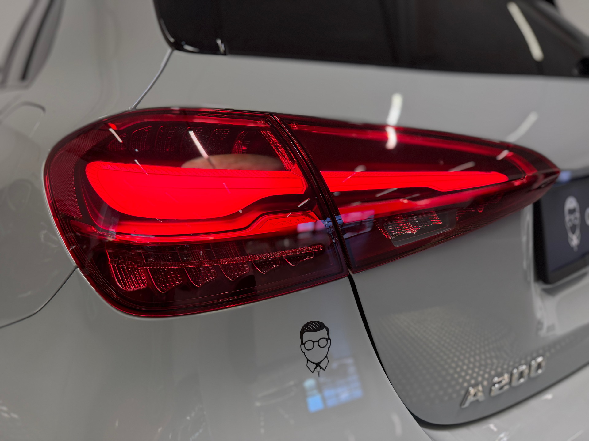 MERCEDES-BENZ A 200 Night Star 7G-DCT-image-21