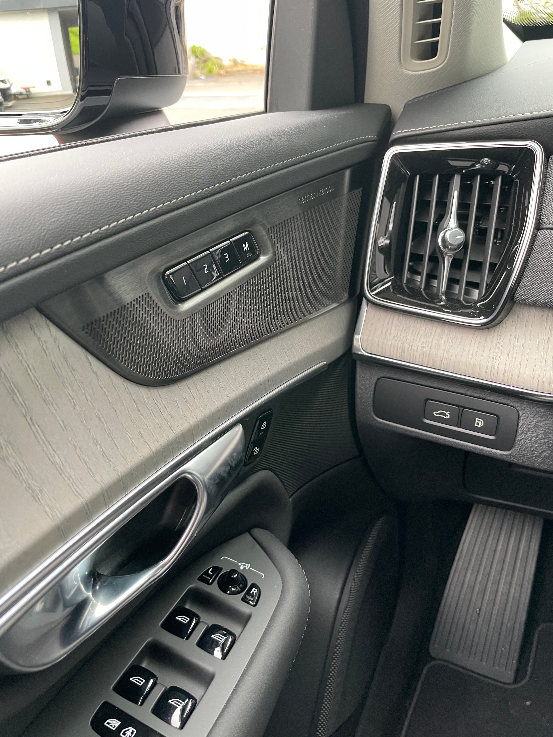 VOLVO XC90 T8 eAWD PluginHybrid Ultra Dark Geartronic Polestar Performance-image-20