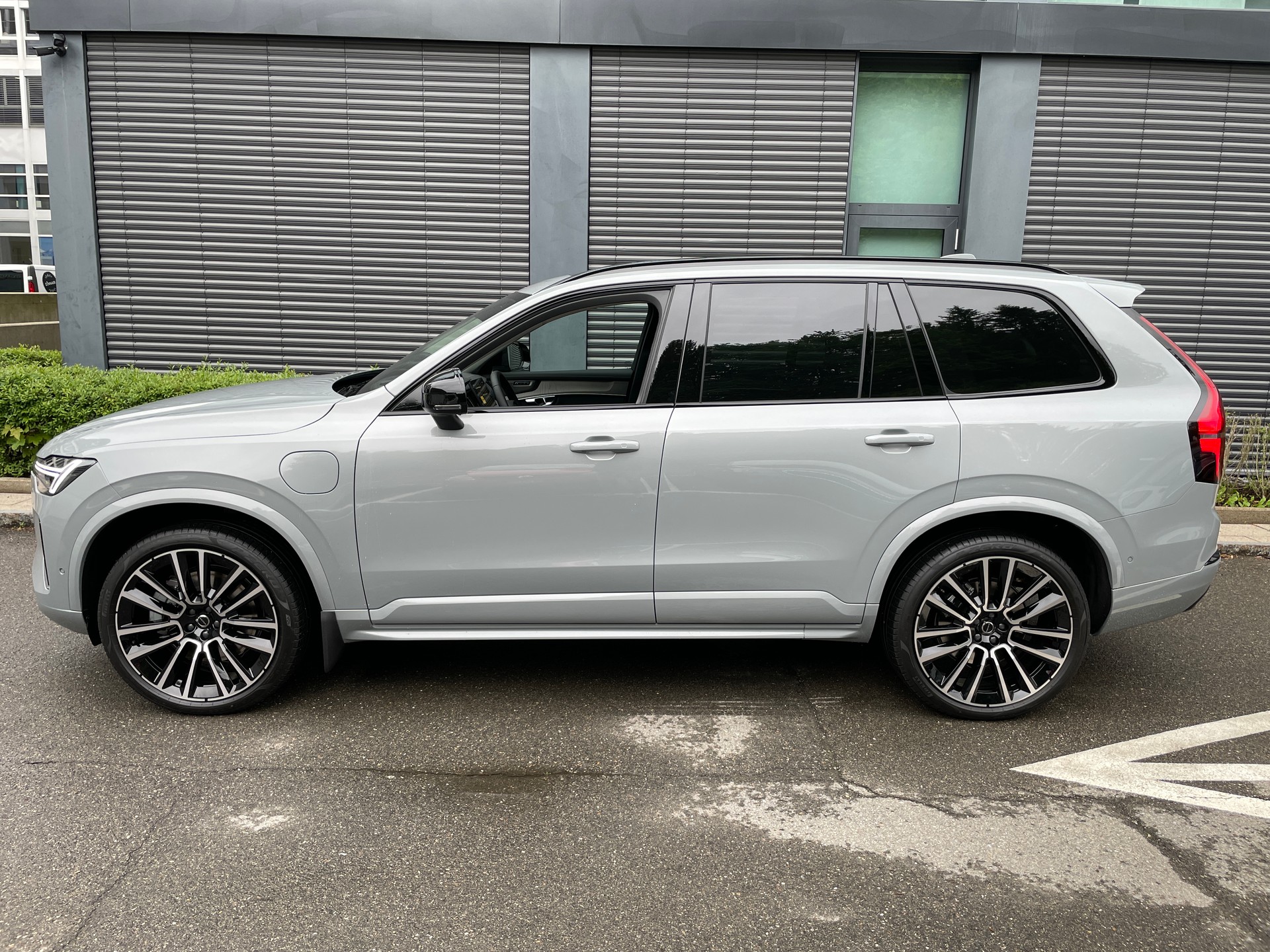 VOLVO XC90 T8 eAWD PluginHybrid Ultra Dark Geartronic Polestar Performance-image-6