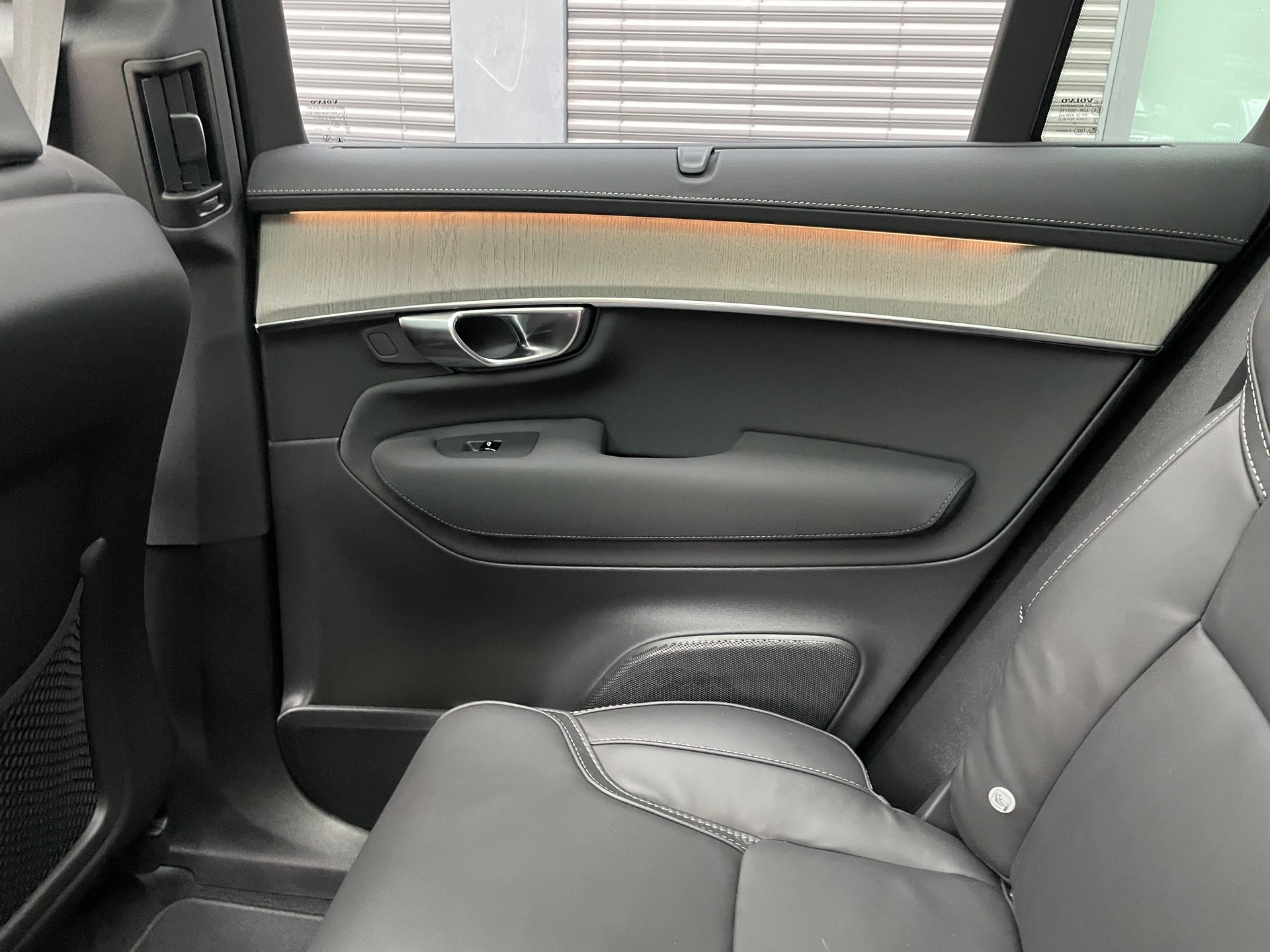 VOLVO XC90 T8 eAWD PluginHybrid Ultra Dark Geartronic Polestar Performance-image-13