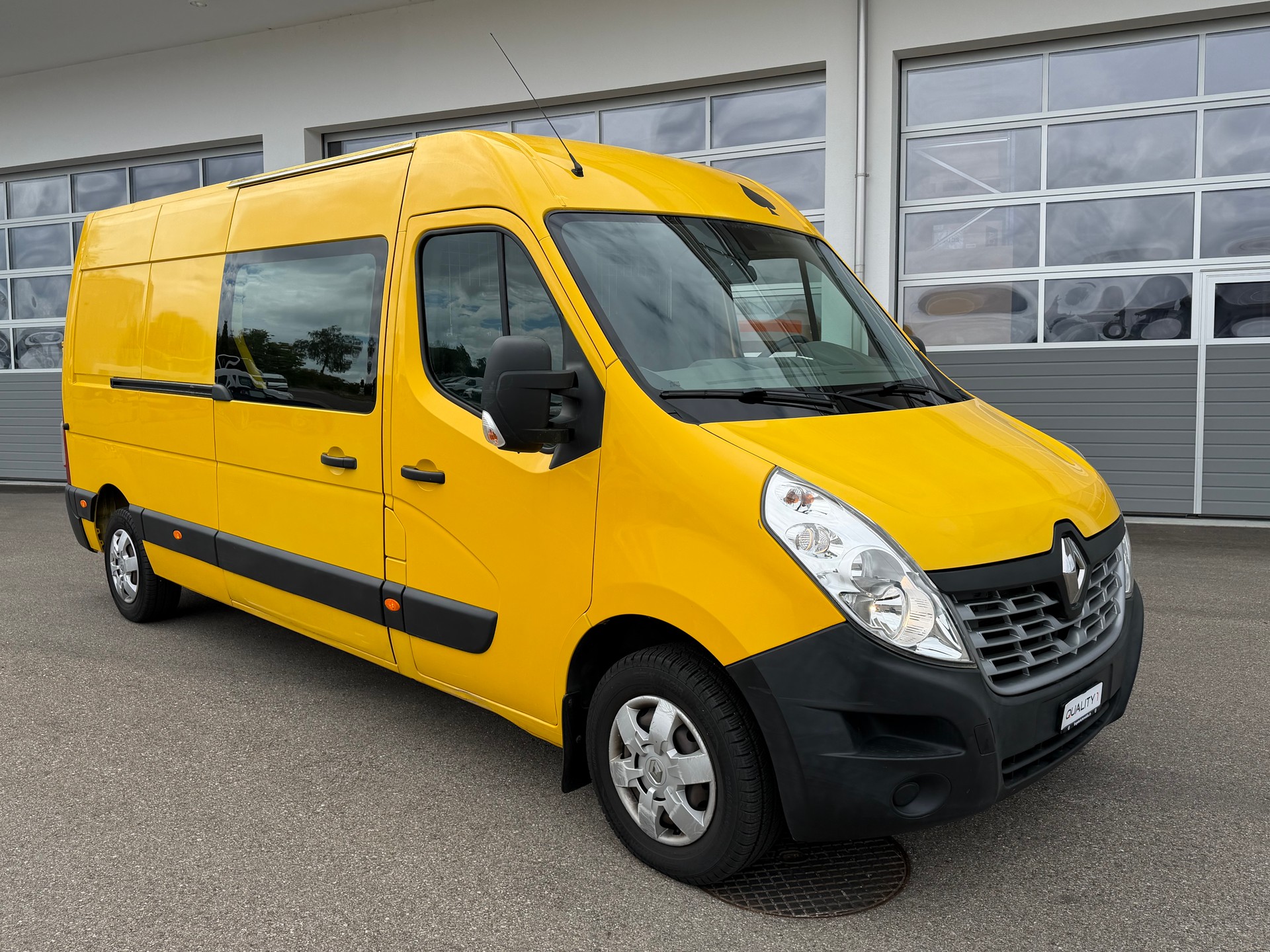 RENAULT Master T35 2.3dCi 130 L3H2