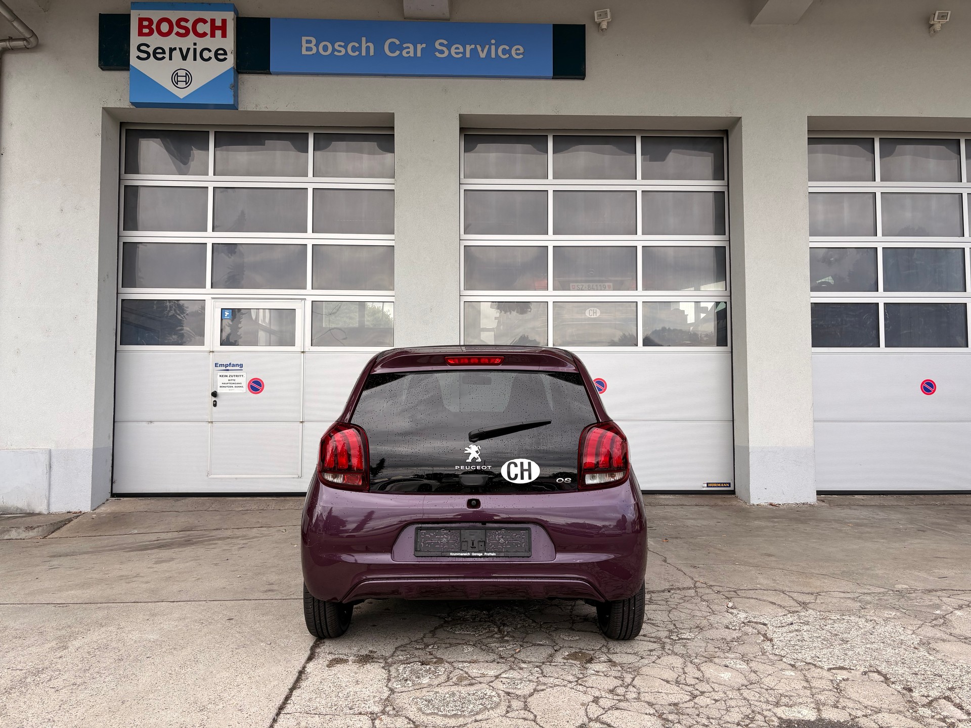 PEUGEOT 108 1.2 VTi Allure Top-image-3