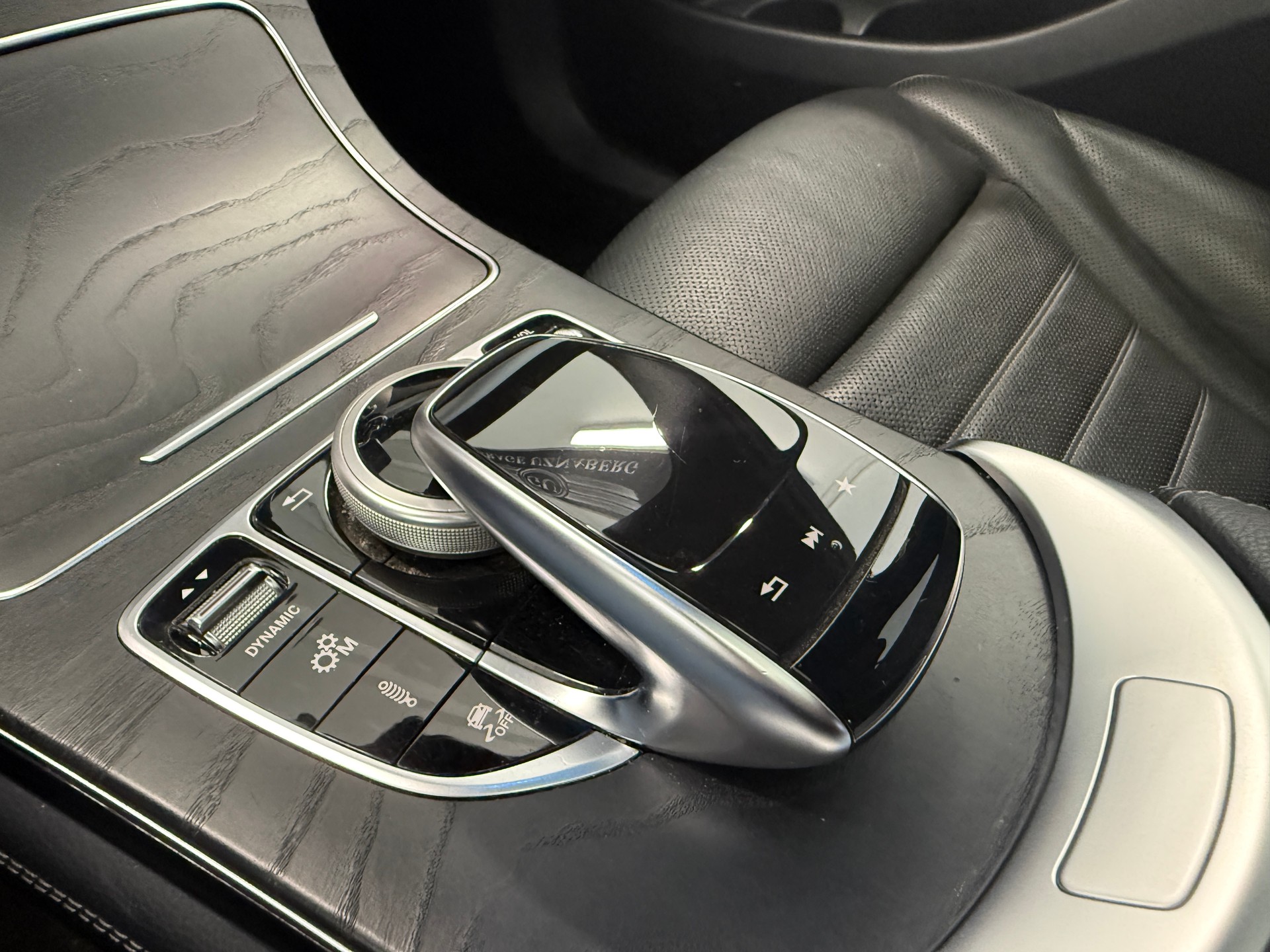 MERCEDES-BENZ GLC Coupé 43 AMG 4Matic 9G-Tronic Ab 300.- pro Monat-image-18