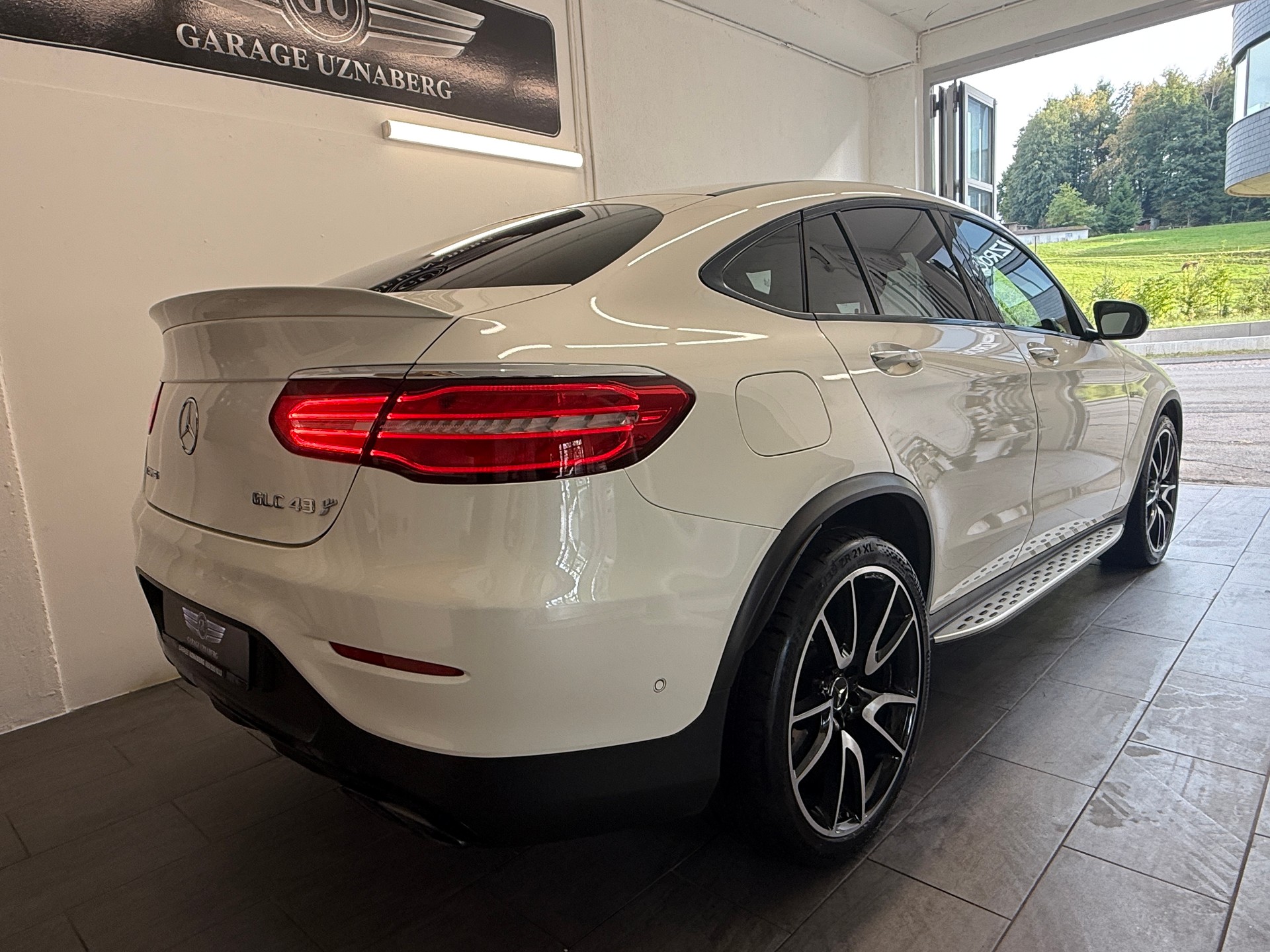 MERCEDES-BENZ GLC Coupé 43 AMG 4Matic 9G-Tronic Ab 300.- pro Monat-image-4