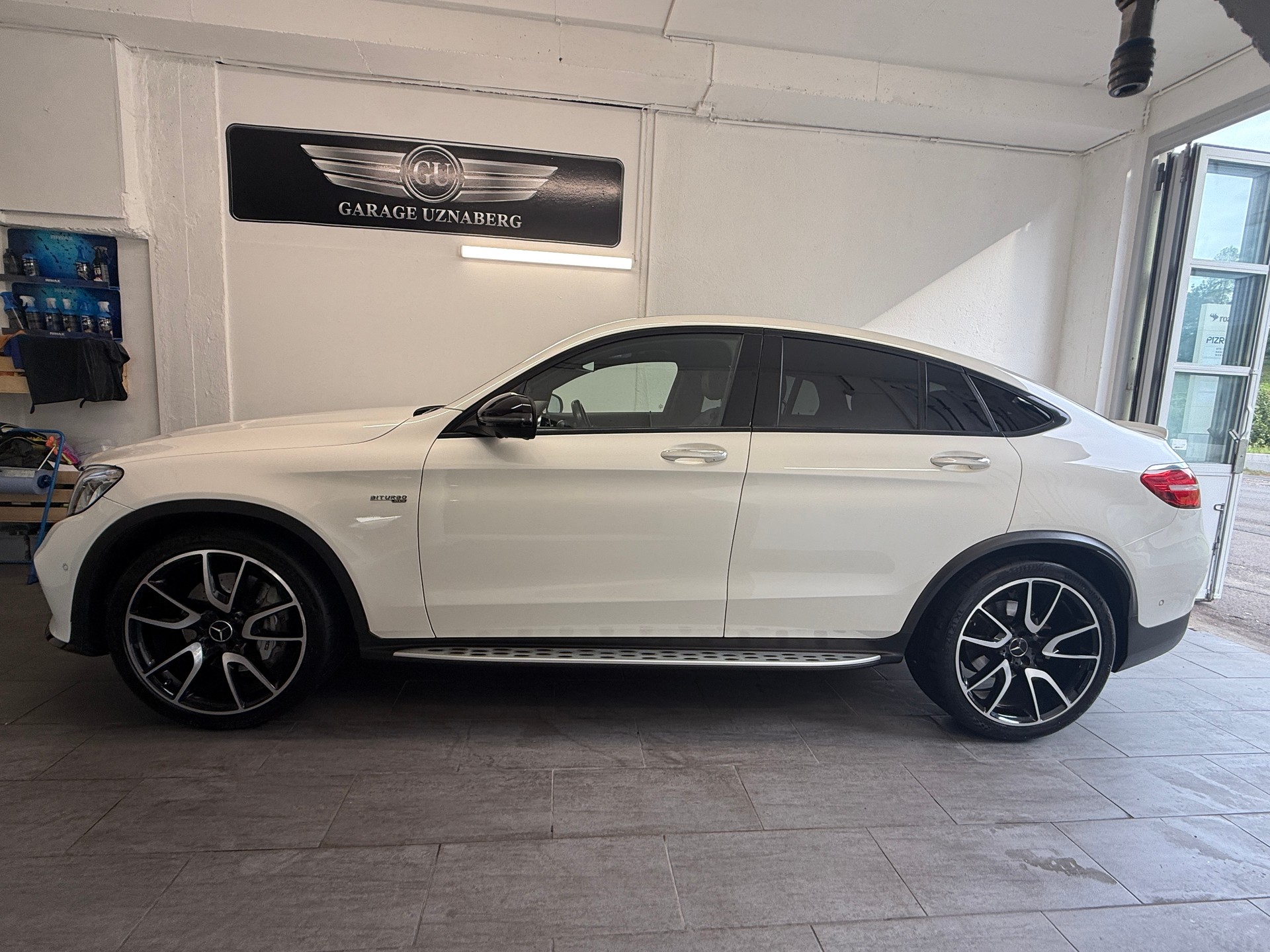 MERCEDES-BENZ GLC Coupé 43 AMG 4Matic 9G-Tronic Ab 300.- pro Monat-showroom-element-1