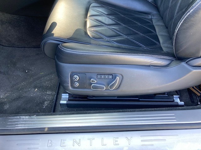 BENTLEY 4.0 V8-image-4