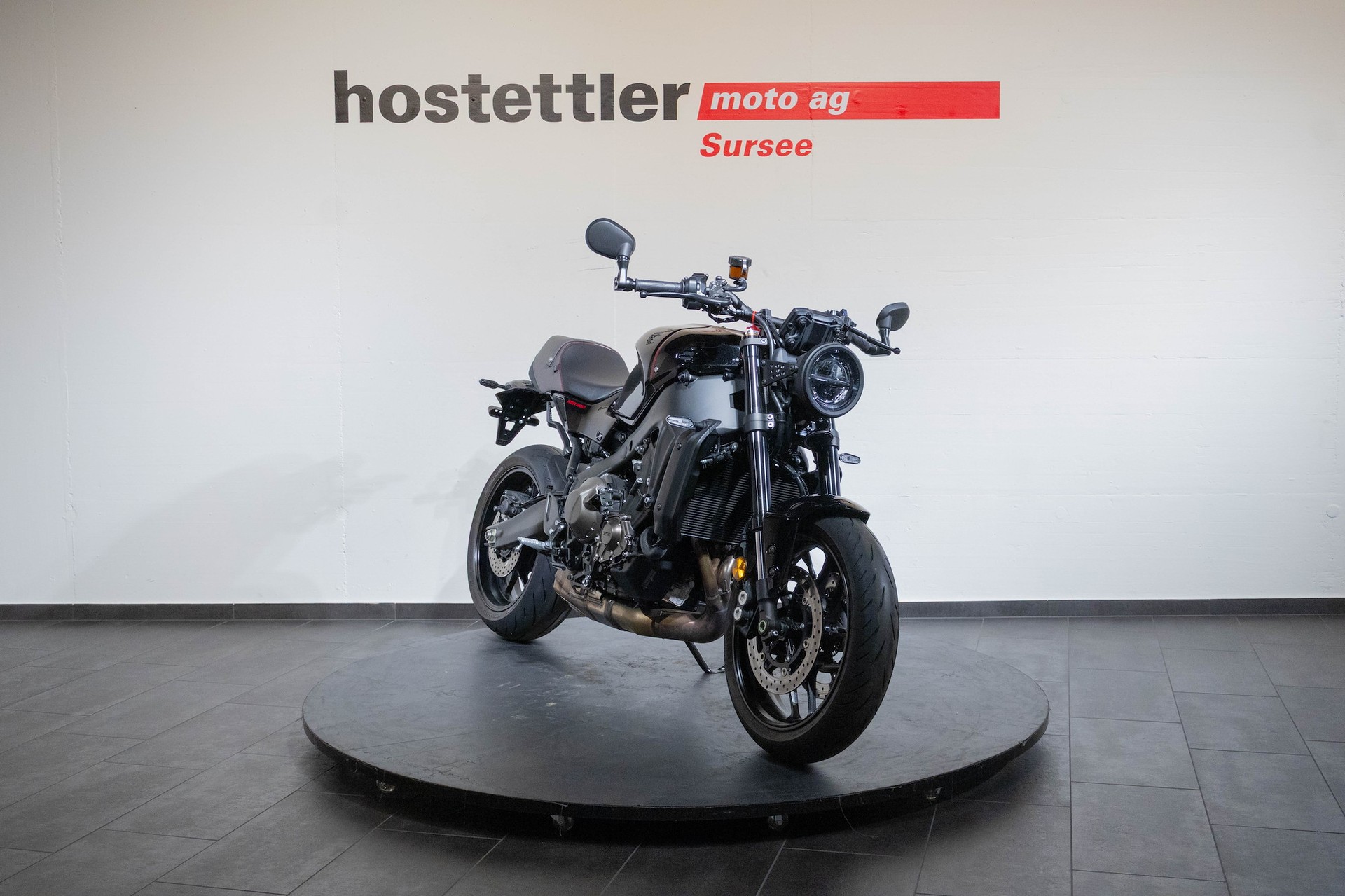 YAMAHA XSR 900-image-9