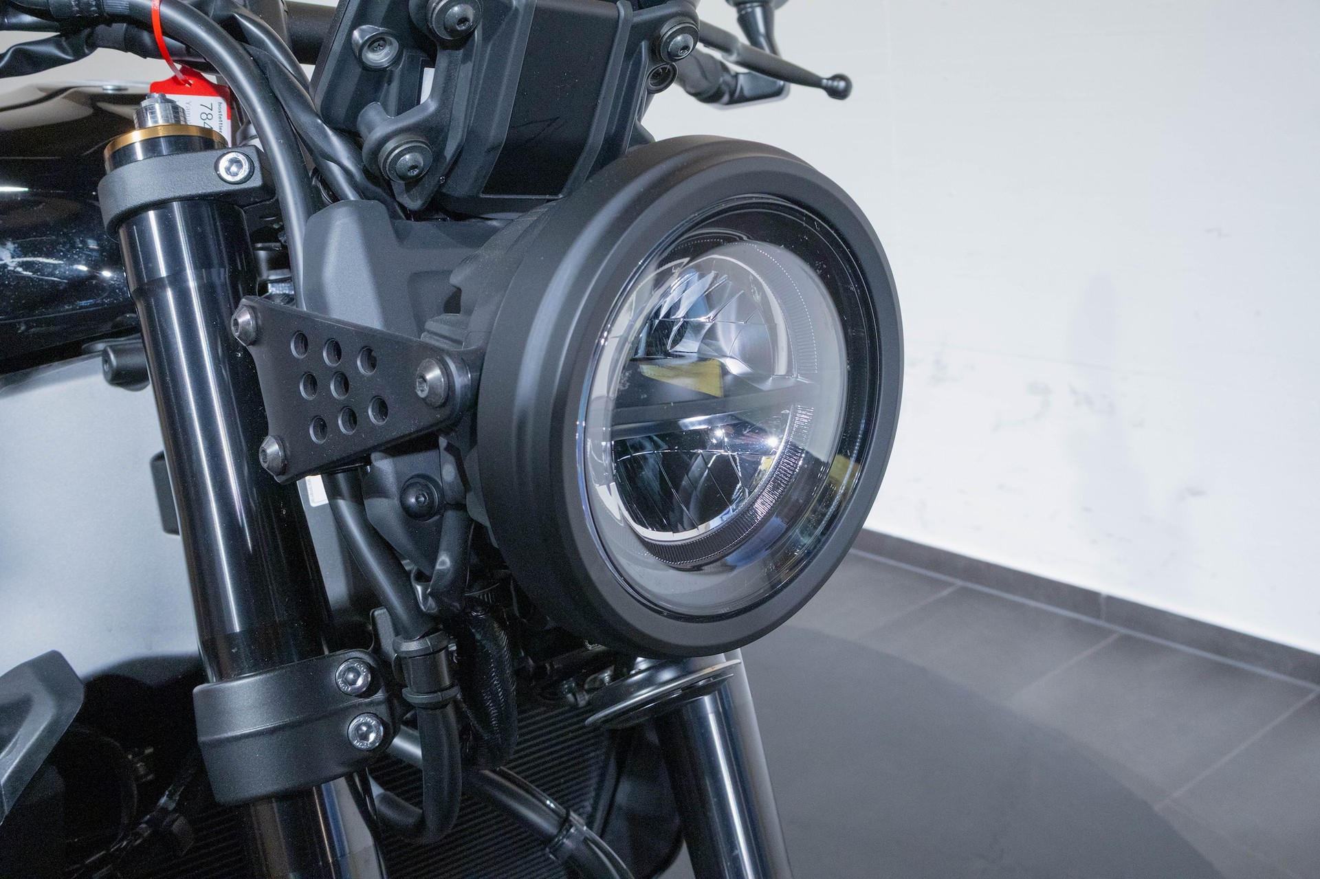 YAMAHA XSR 900-image-10