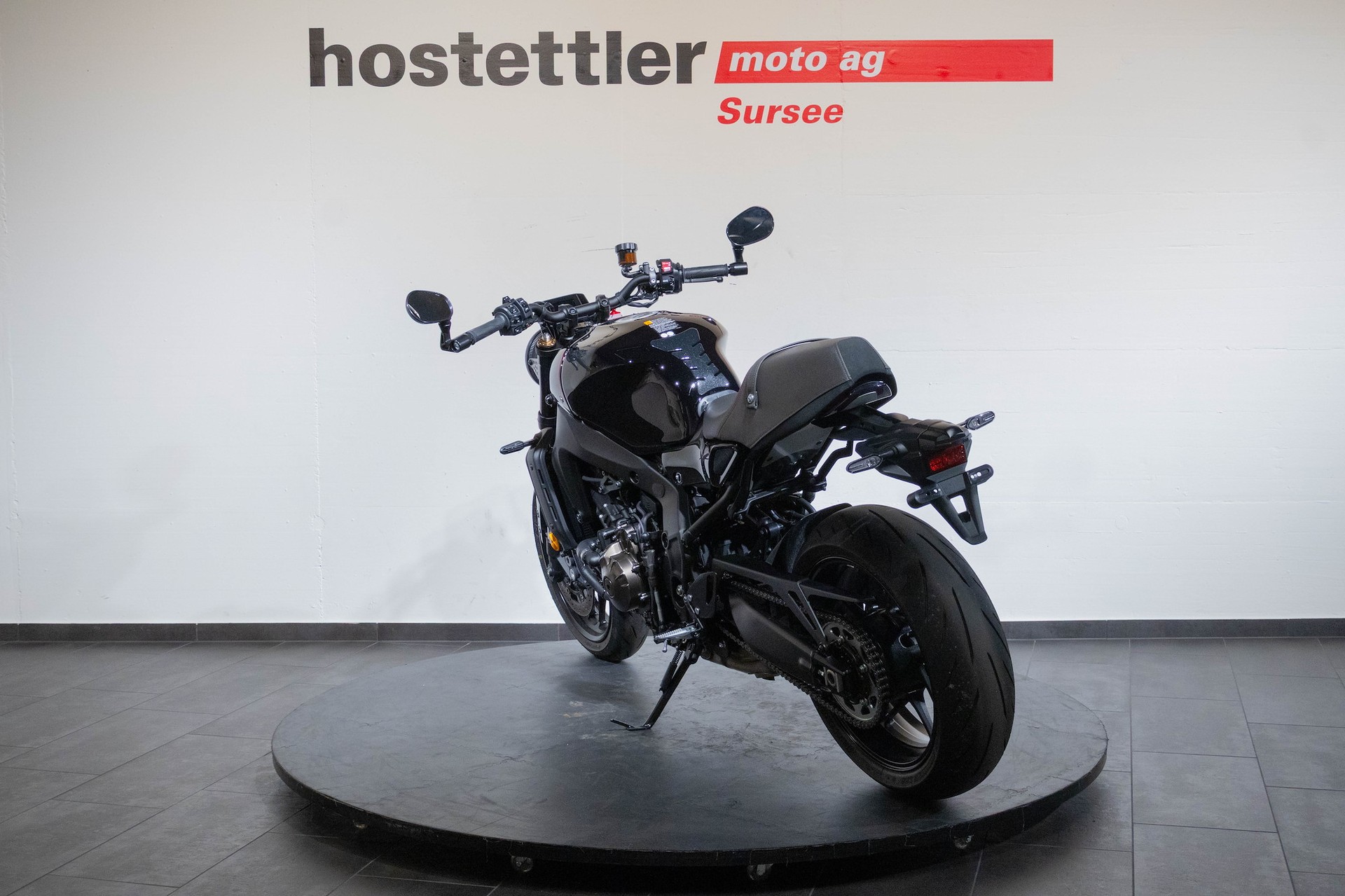 YAMAHA XSR 900-image-4