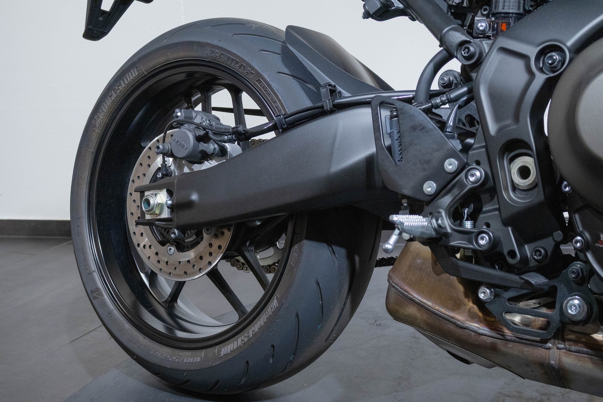YAMAHA XSR 900-image-15