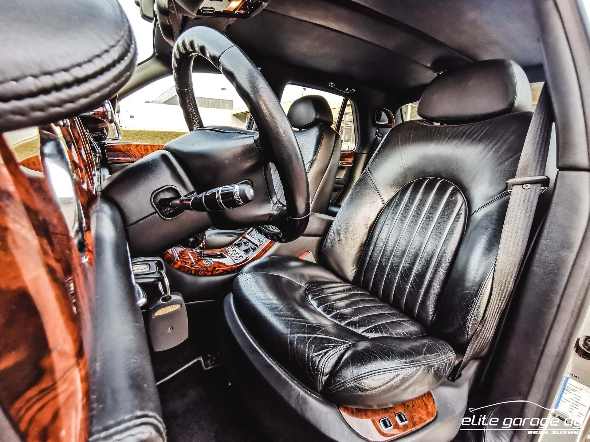 BENTLEY Arnage Red Label-image-9