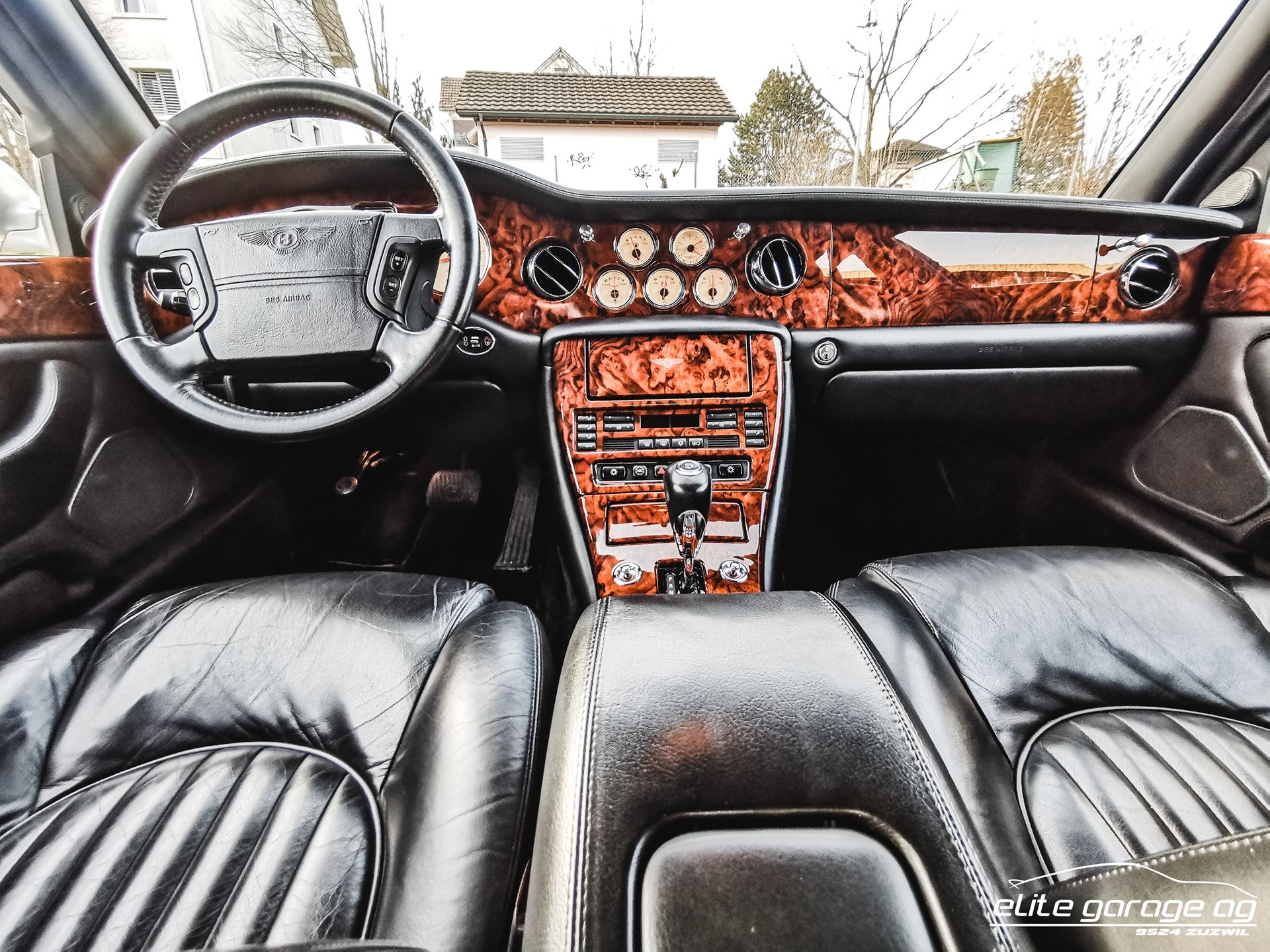 BENTLEY Arnage Red Label-image-12