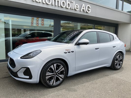 MASERATI Grecale Folgore 105kWh-showroom-element-3