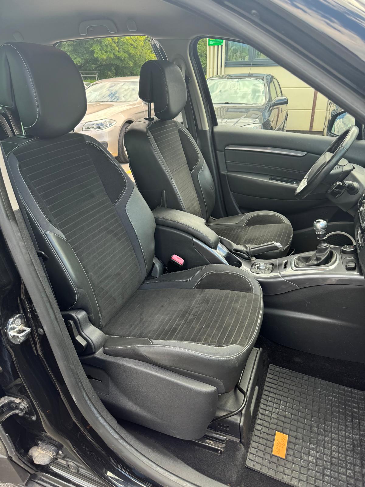 RENAULT Scénic Xmod 1.2 16V Turbo Bose Edition-image-9