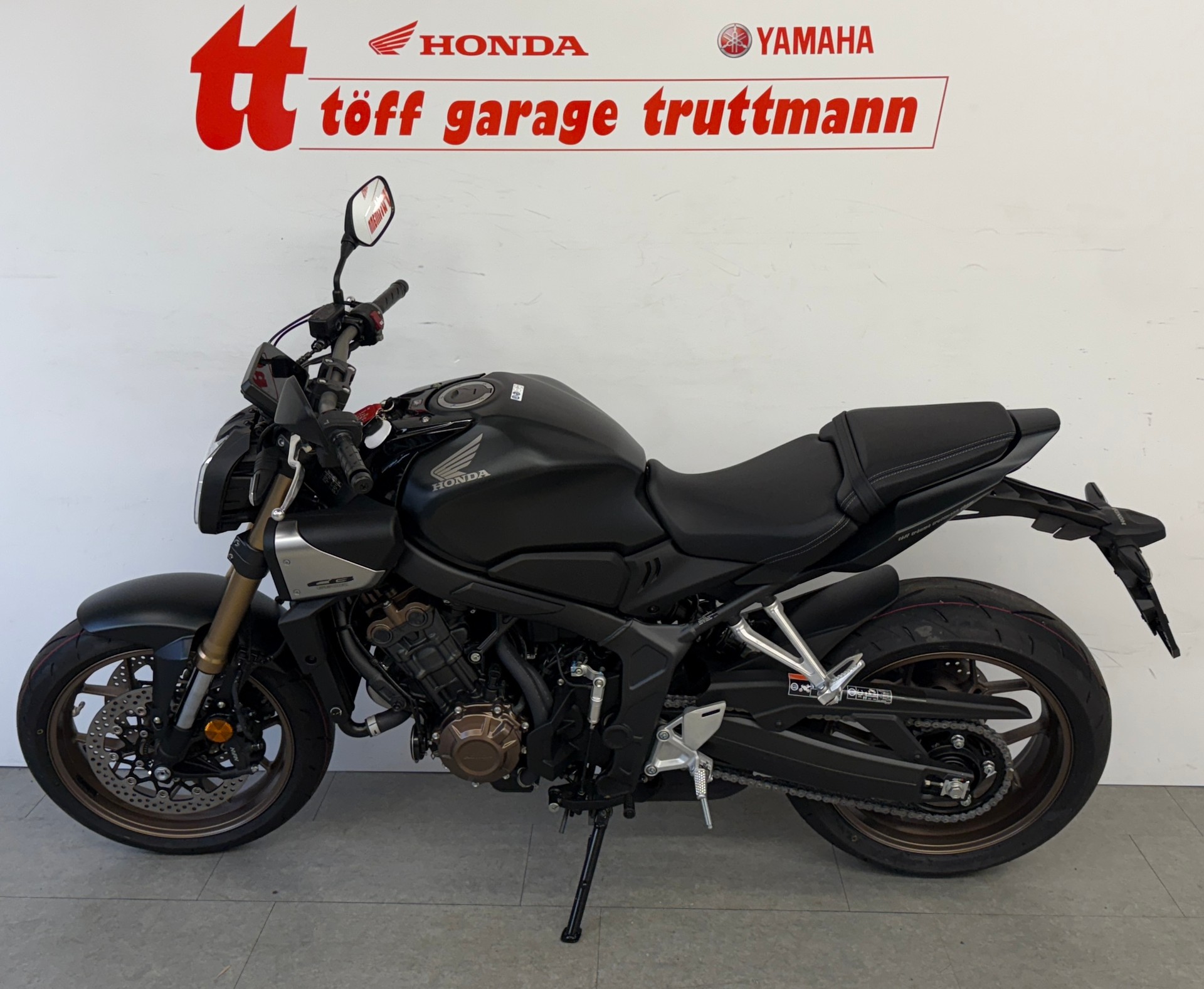 HONDA CB 650 R E-Clutch (35kW)-image-1