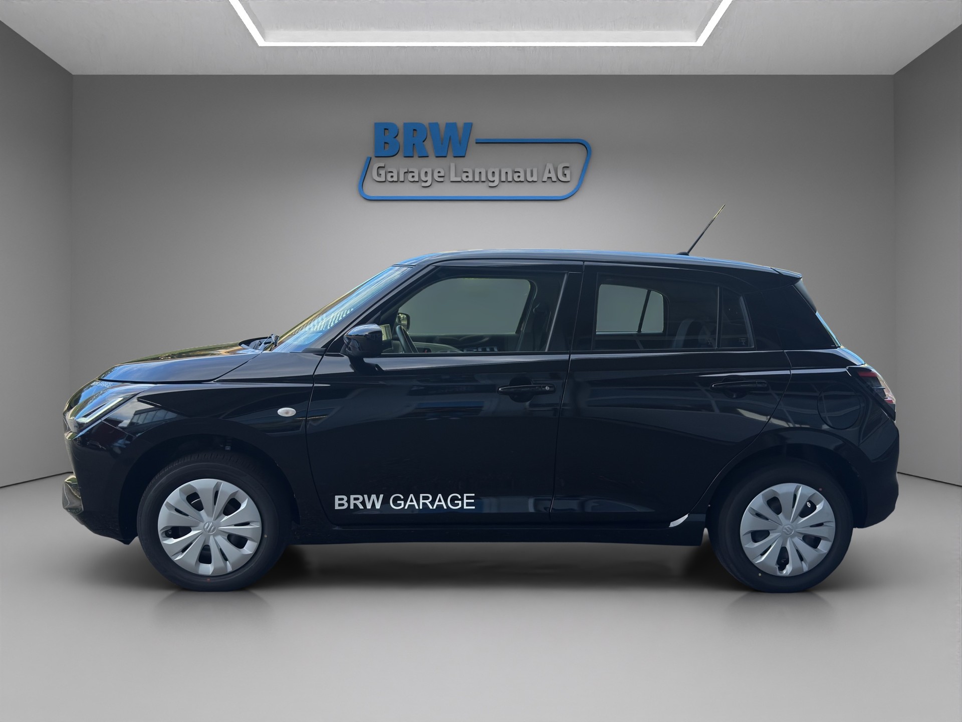 SUZUKI Swift 1.2 Compact Hybrid 4x4-showroom-element-1
