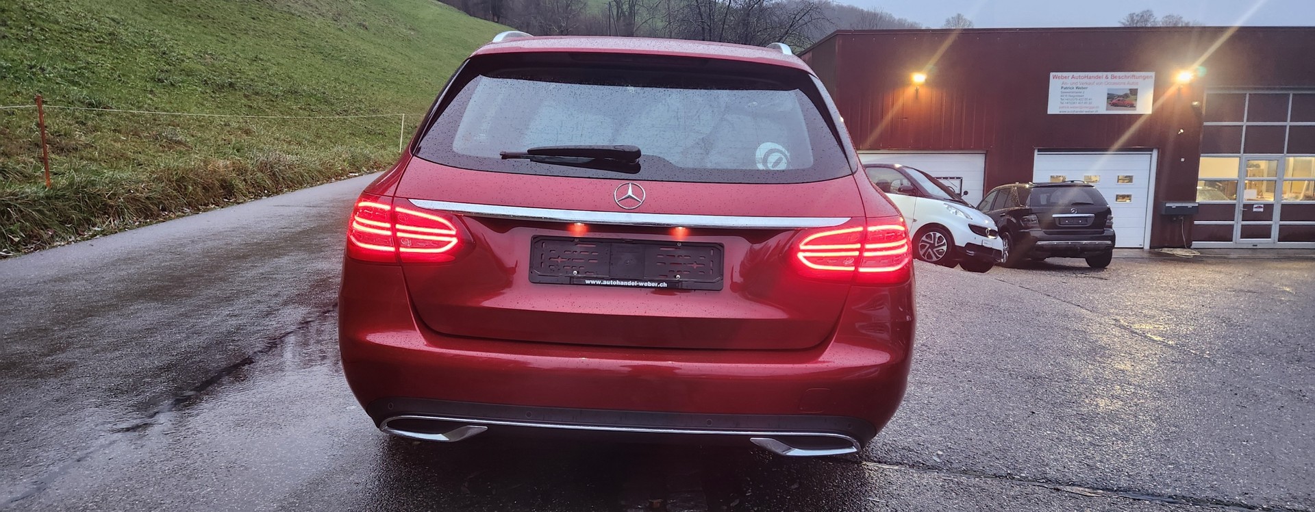 MERCEDES-BENZ C 300 d Avantgarde-image-4