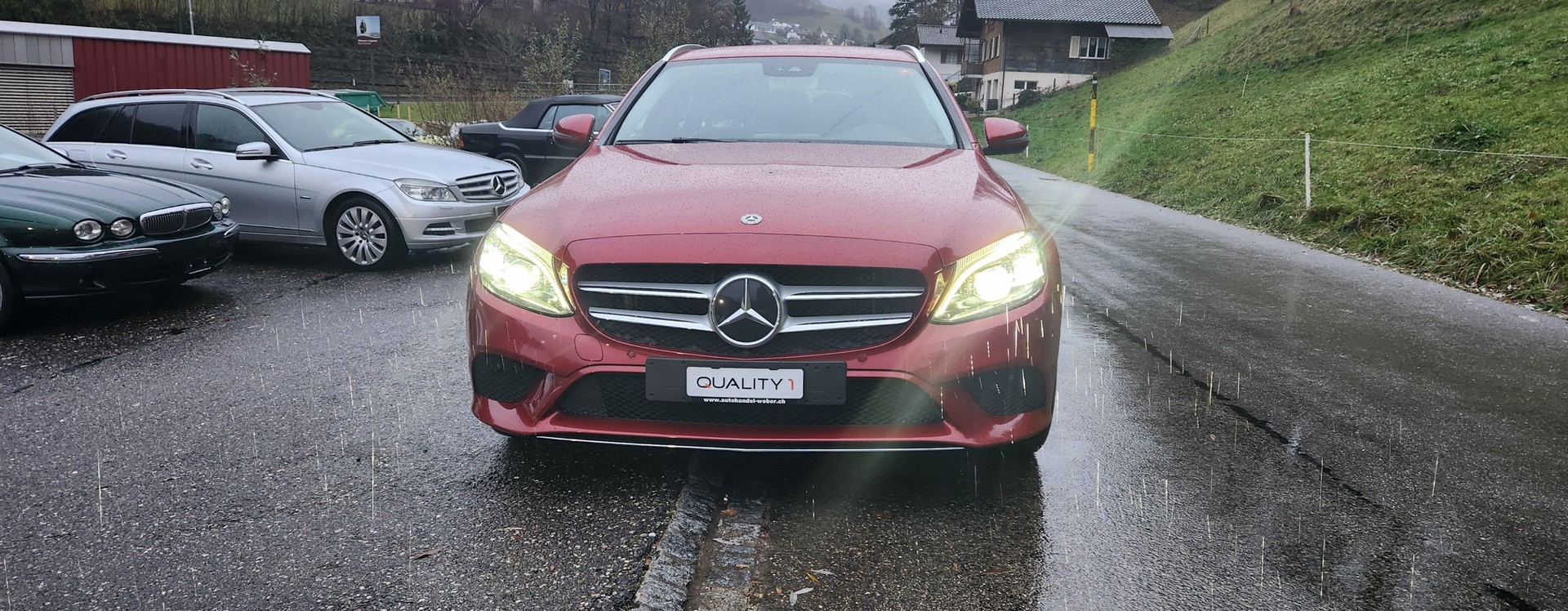 MERCEDES-BENZ C 300 d Avantgarde-image-1
