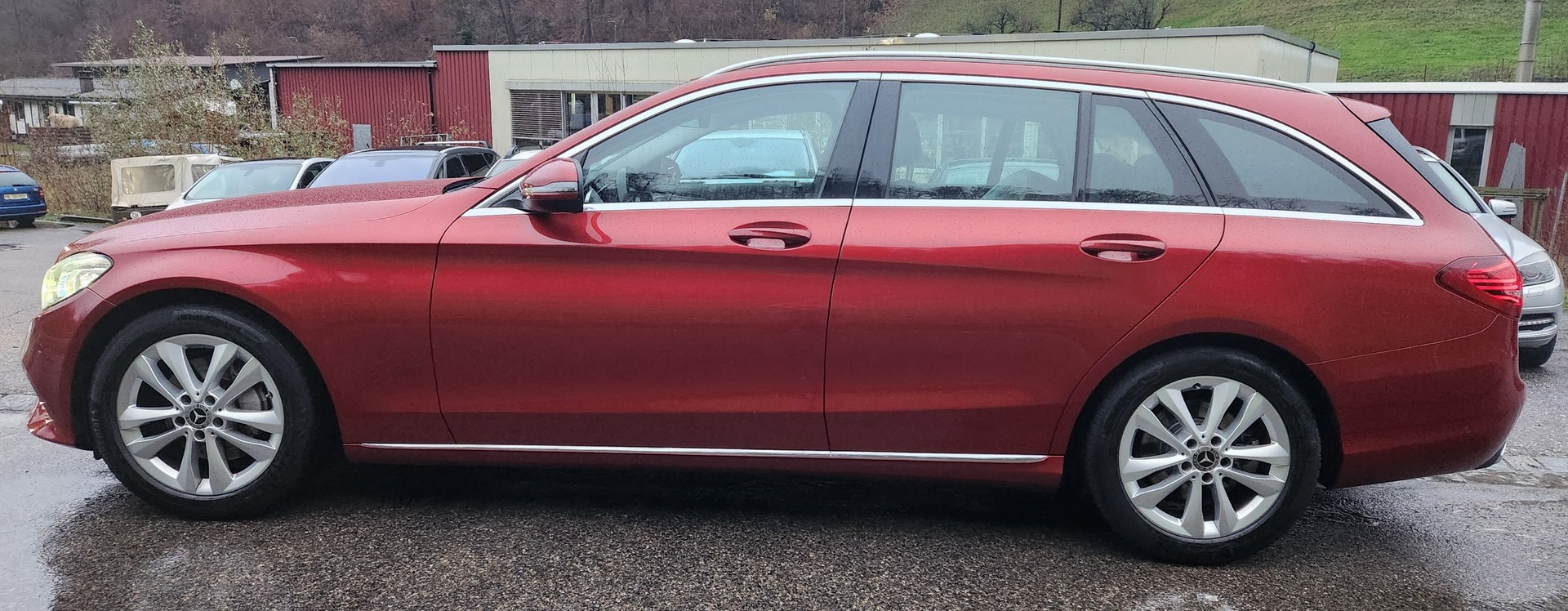 MERCEDES-BENZ C 300 d Avantgarde-image-3