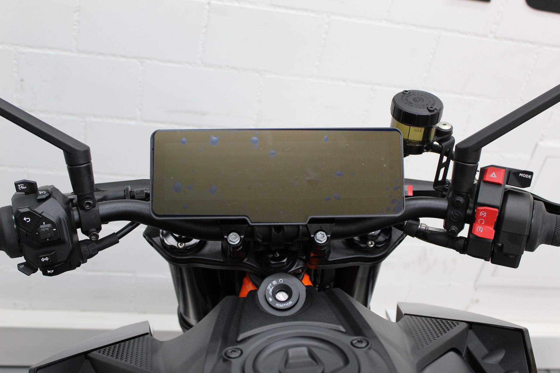 KTM 990 Duke R-image-9