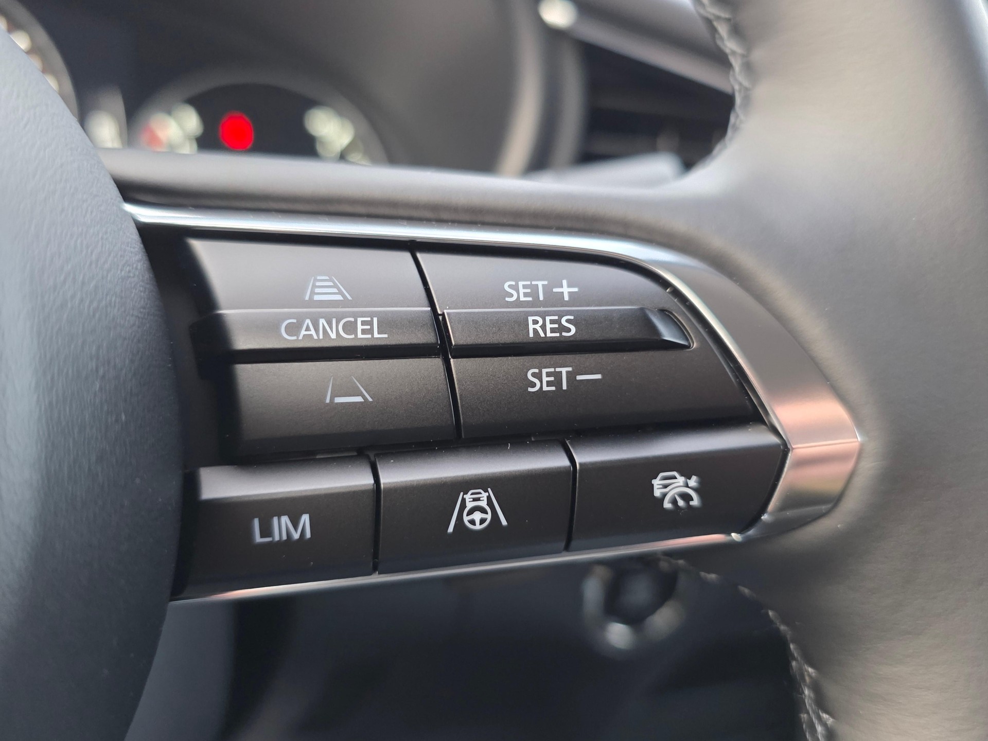 MAZDA CX-30 2.0 186 Exclusive-Line AWD-image-8