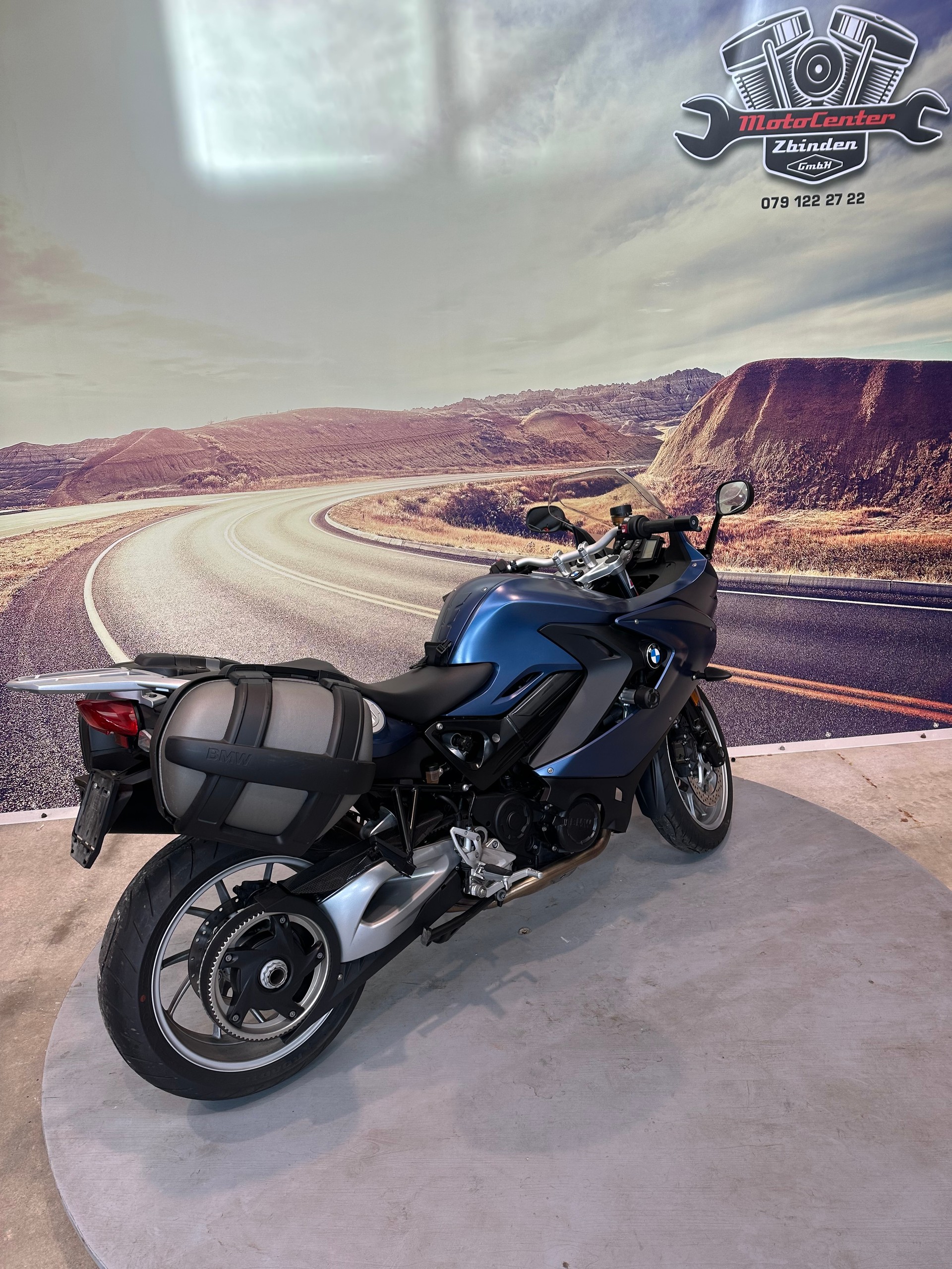 BMW F 800 GT-image-3