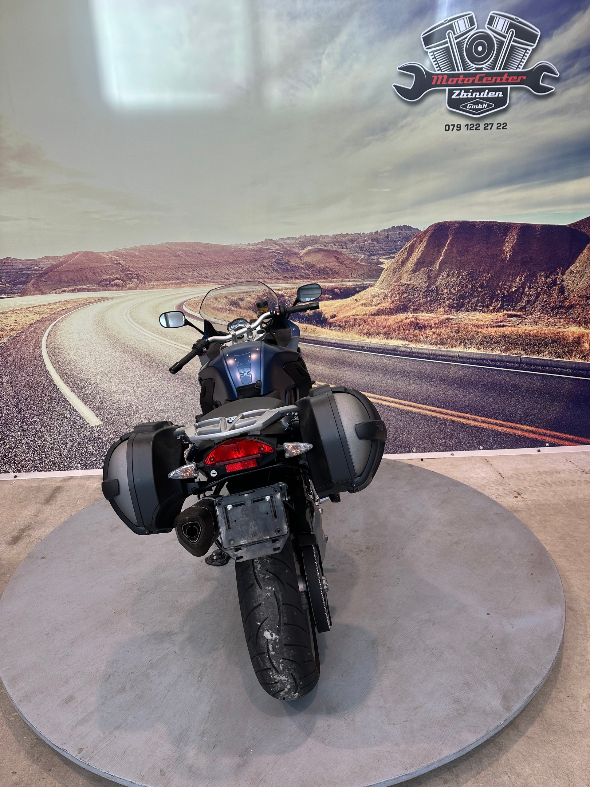BMW F 800 GT-image-7