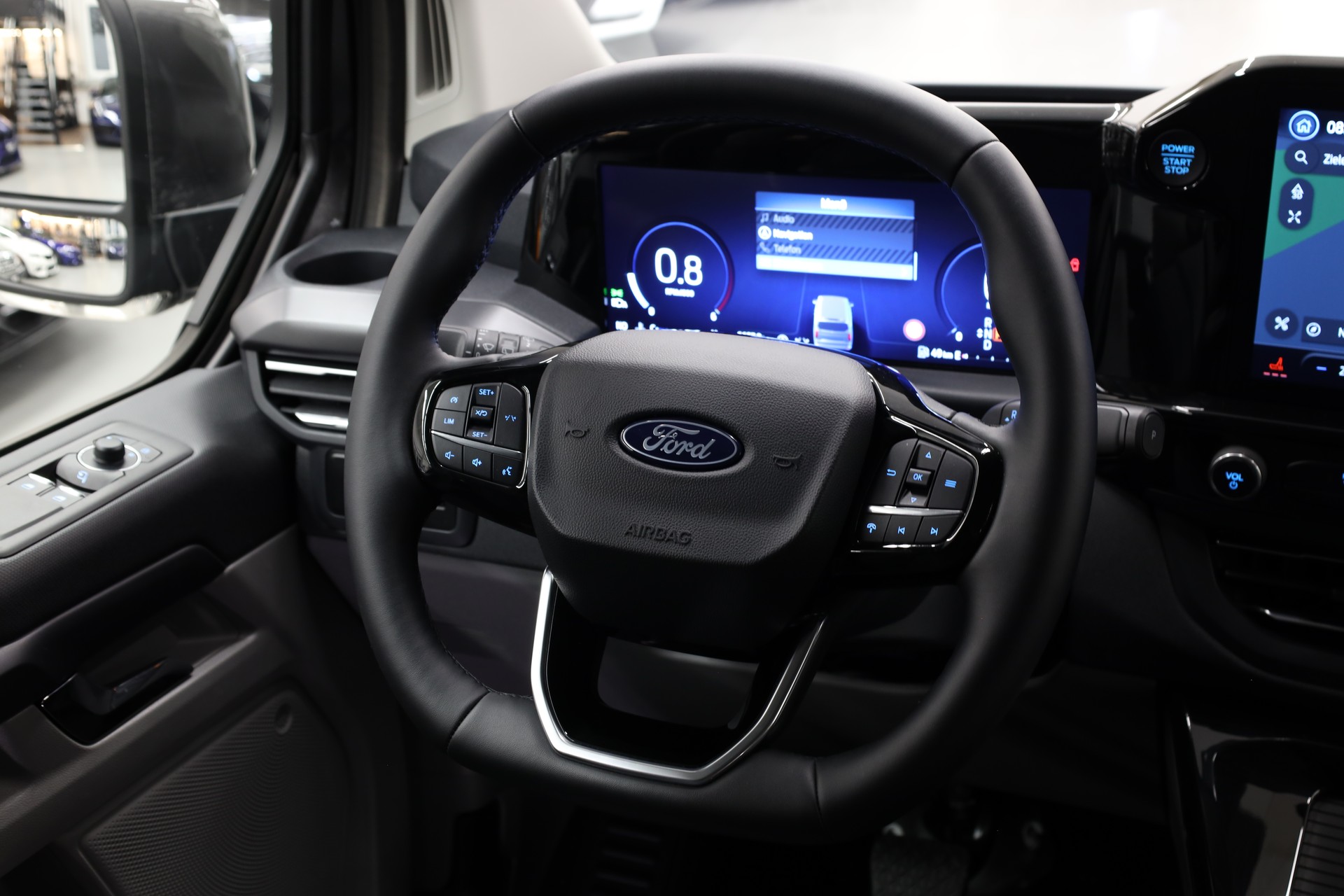 FORD Tourneo Custom 320 L1 2.0 TDCI 4x4 Titanium-image-20