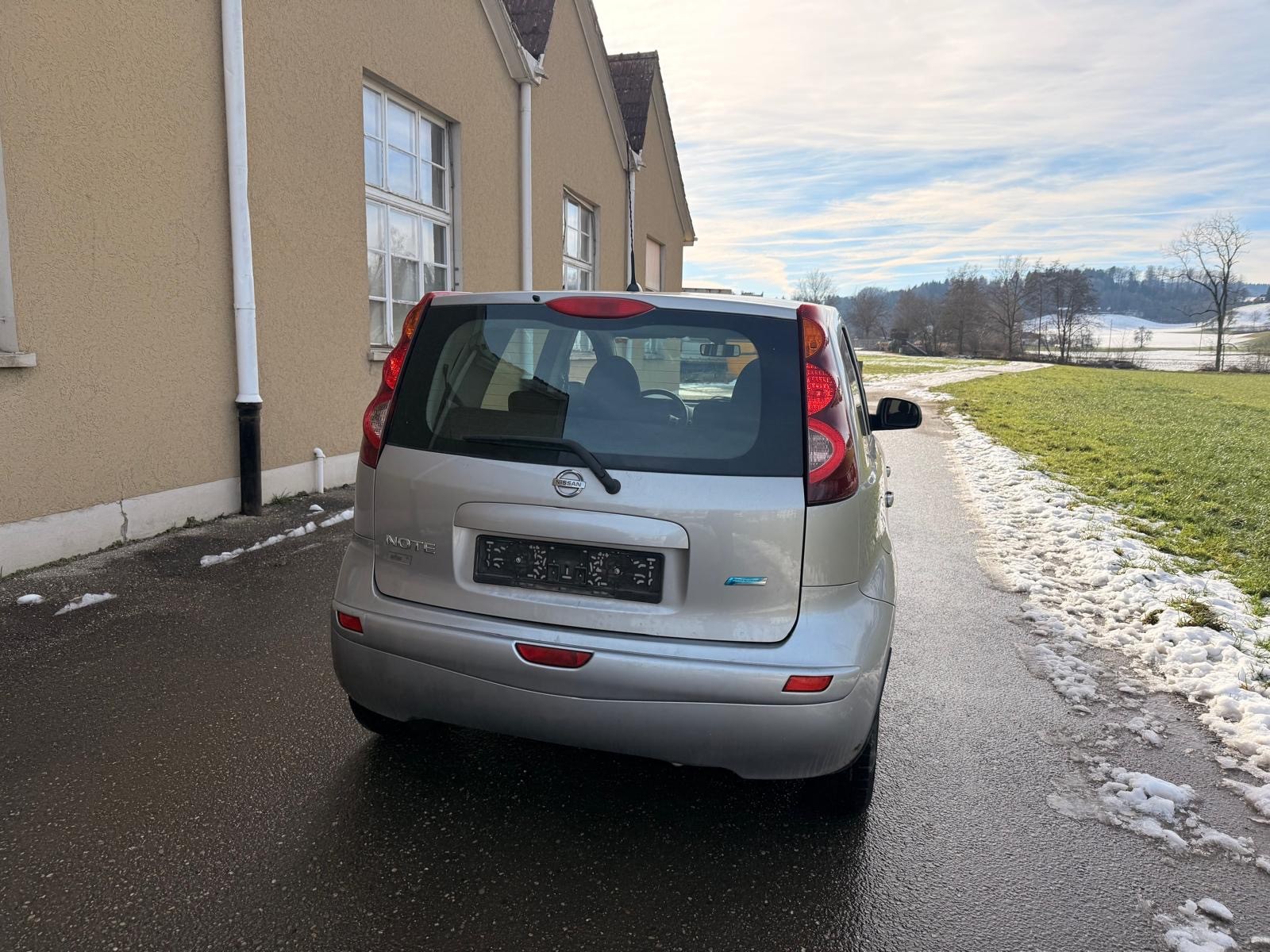 NISSAN Note 1.4 i-Way-image-2